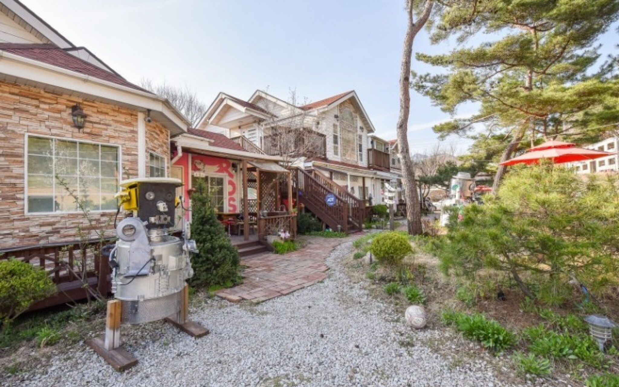 Yangpyeong Cezanne Gallery Pension