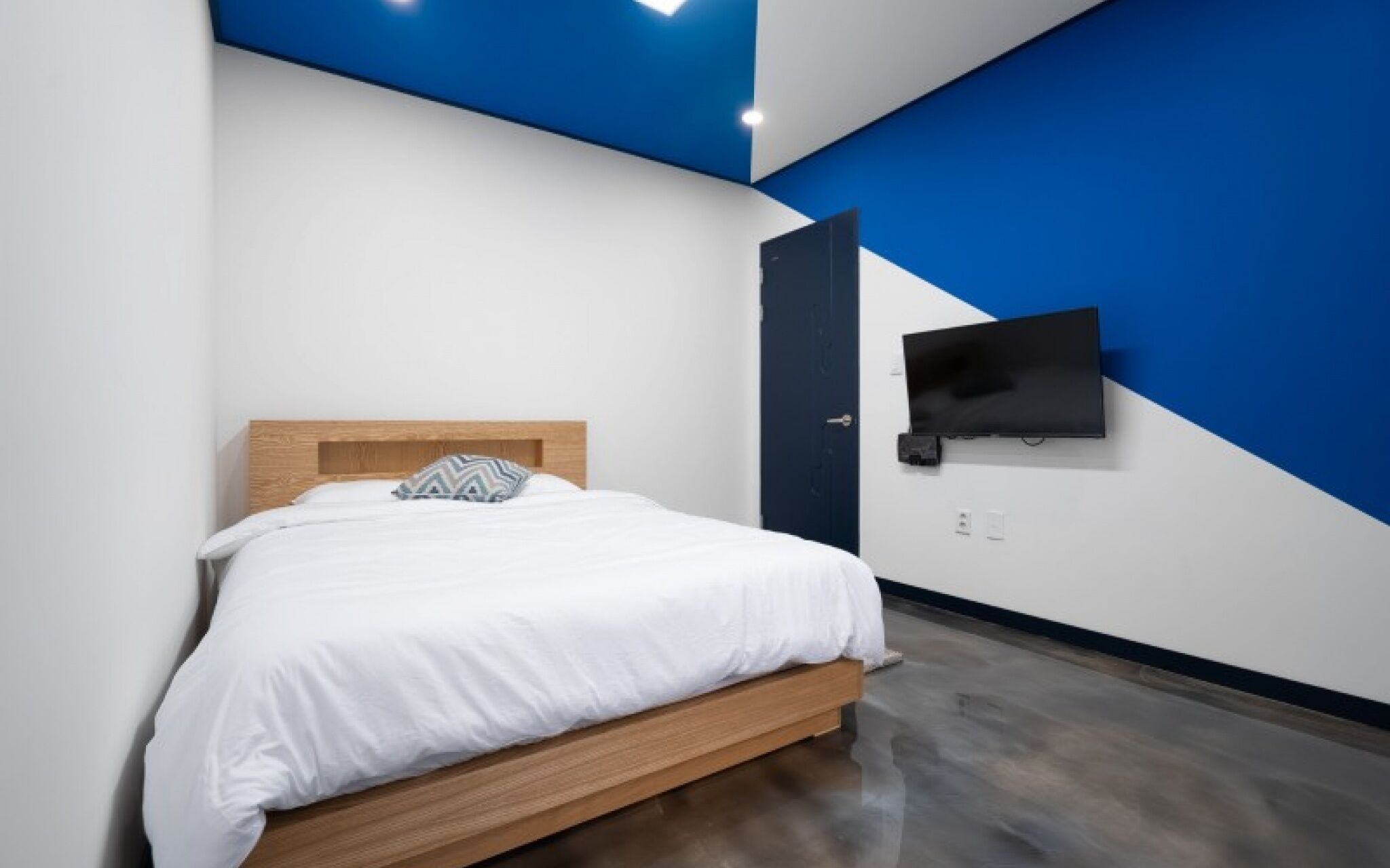 Yangpyeong Chorokbam Pool Villa Pension