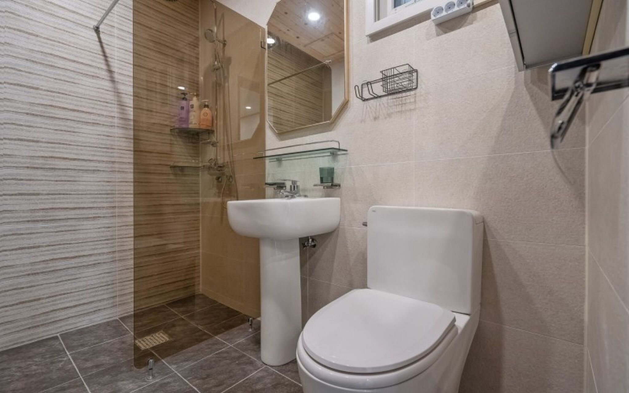 Yangpyeong Chorokbam Pool Villa Pension