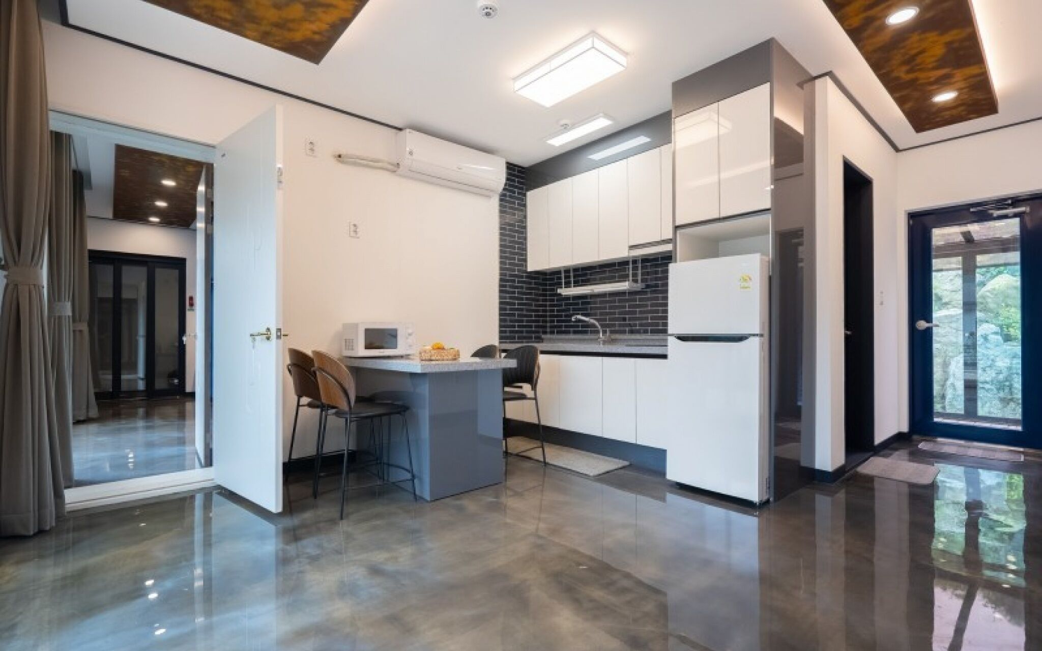 Yangpyeong Chorokbam Pool Villa Pension