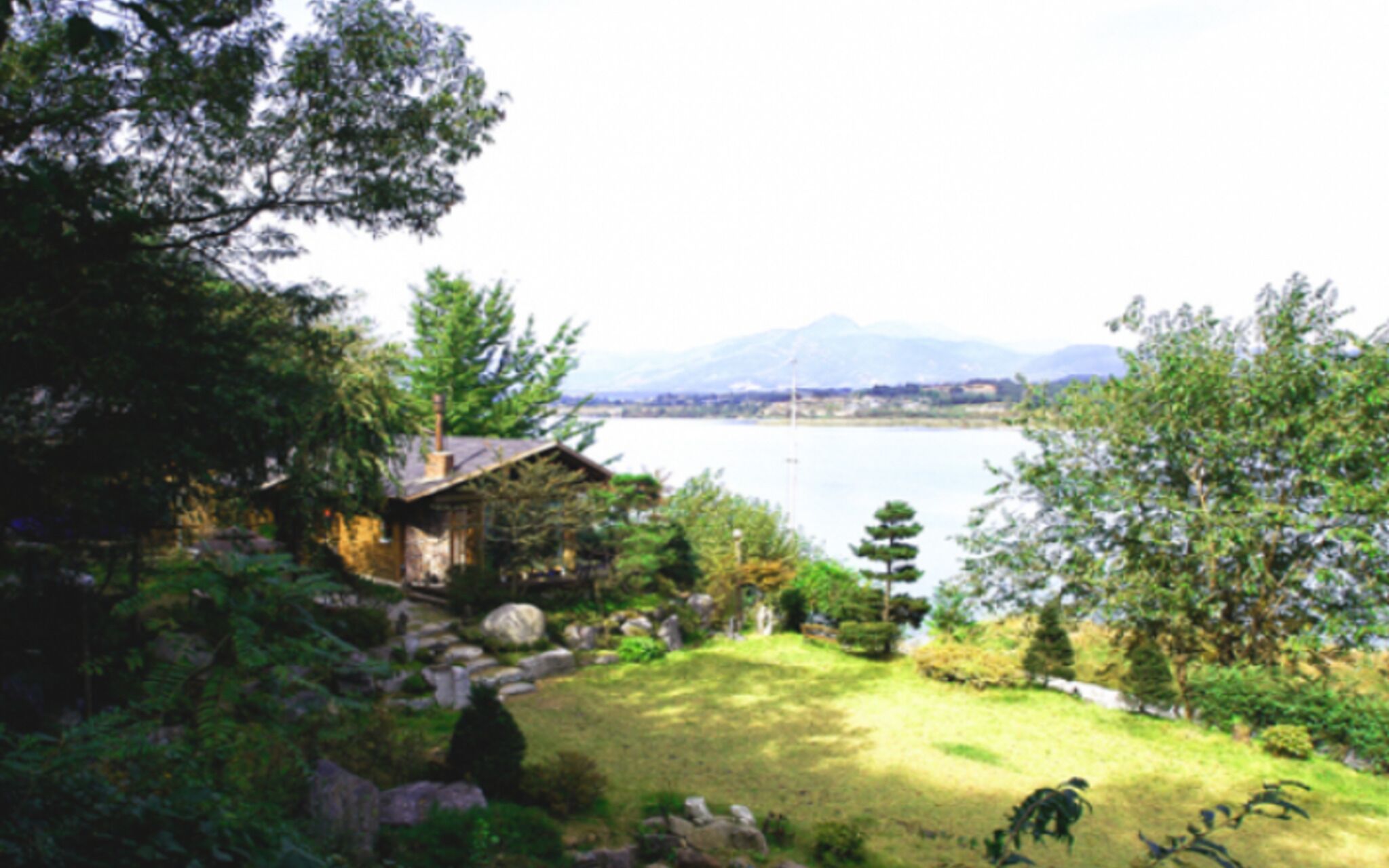Yangpyeong Dalbichi Meomuneunjip