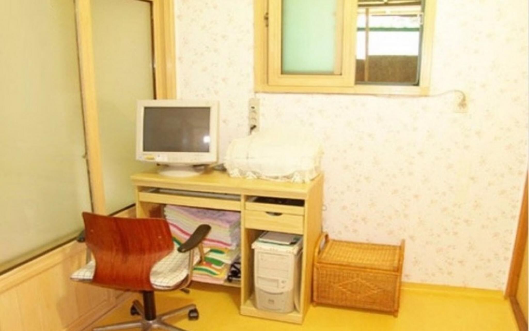 Yangpyeong Dalbichi Meomuneunjip