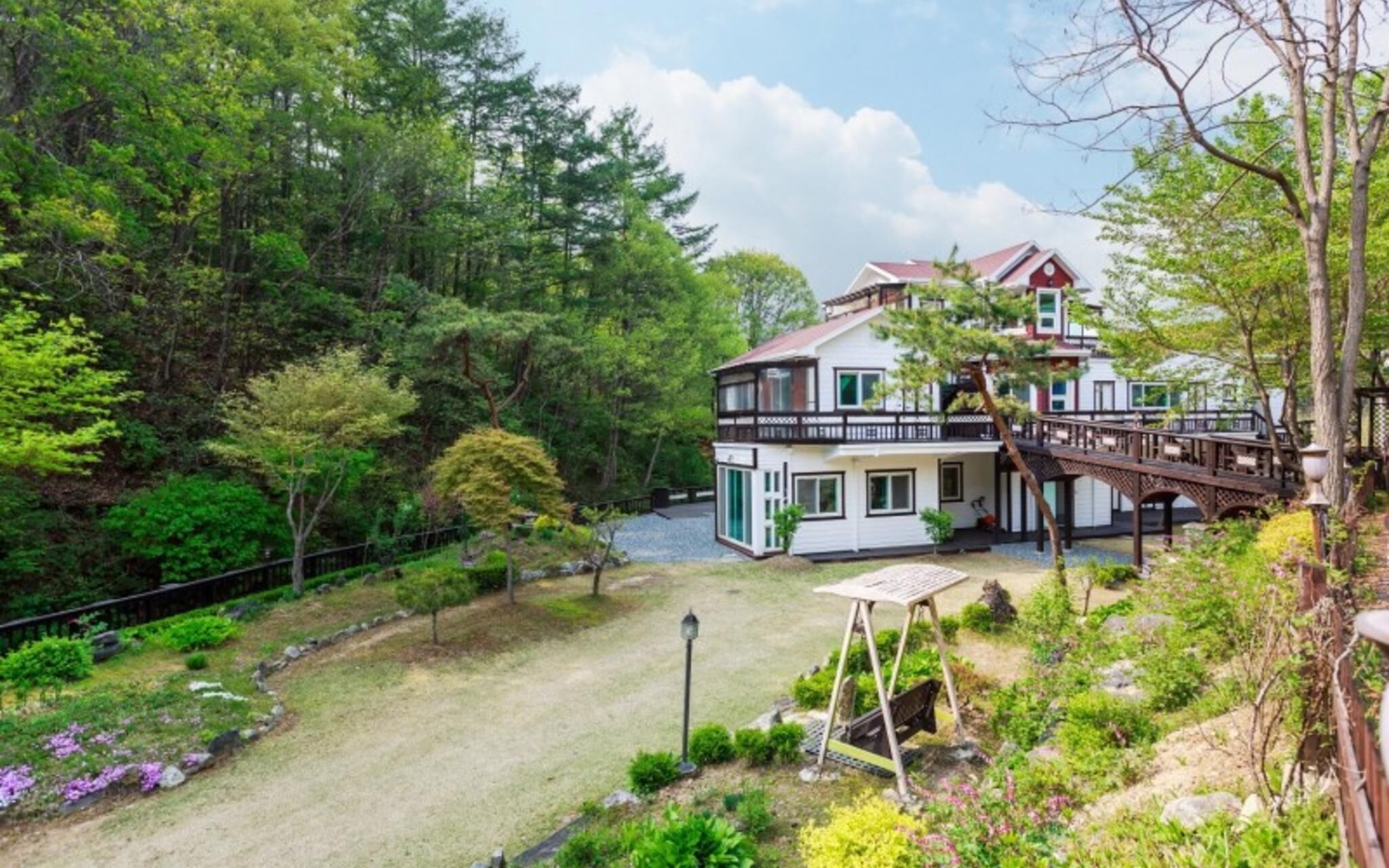 Yangpyeong Dotorhy Valley Pension