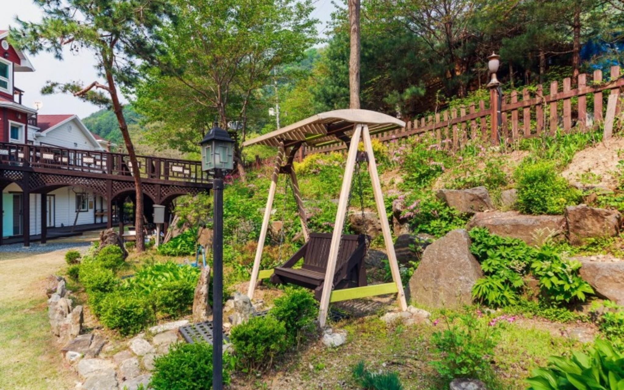 Yangpyeong Dotorhy Valley Pension