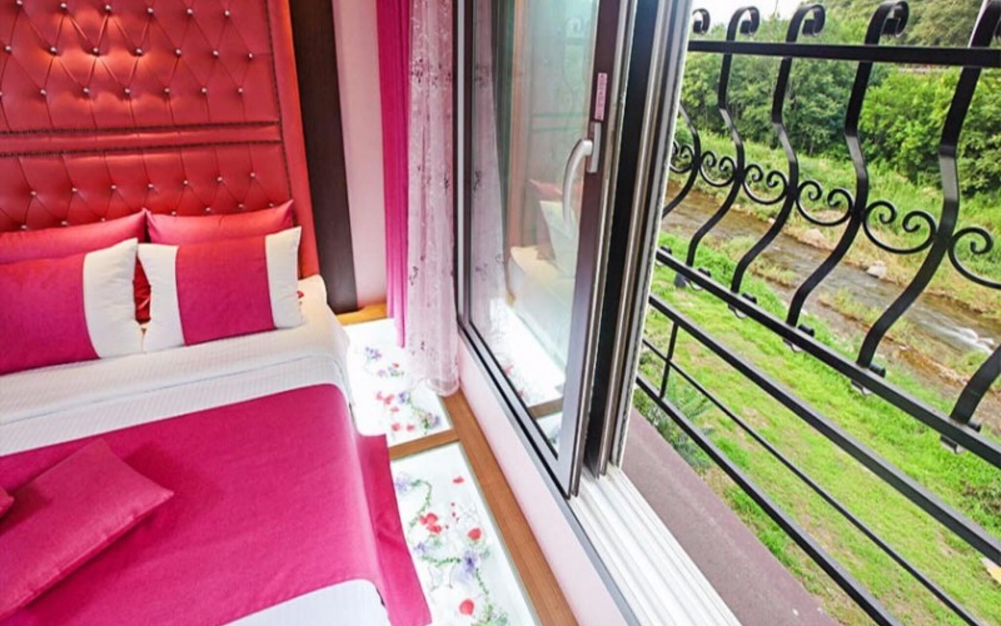 Yangpyeong Flower Caravan Pension