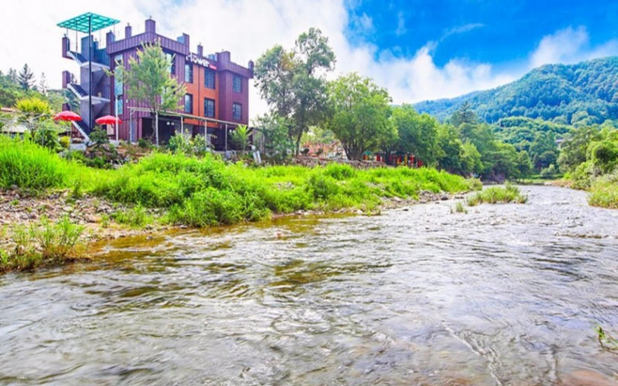 Yangpyeong Flower Caravan Pension