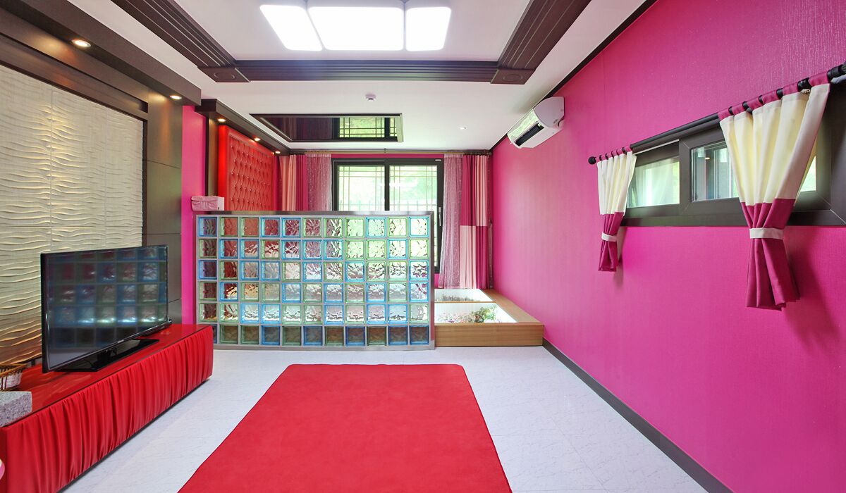 Yangpyeong Flower Caravan Pension