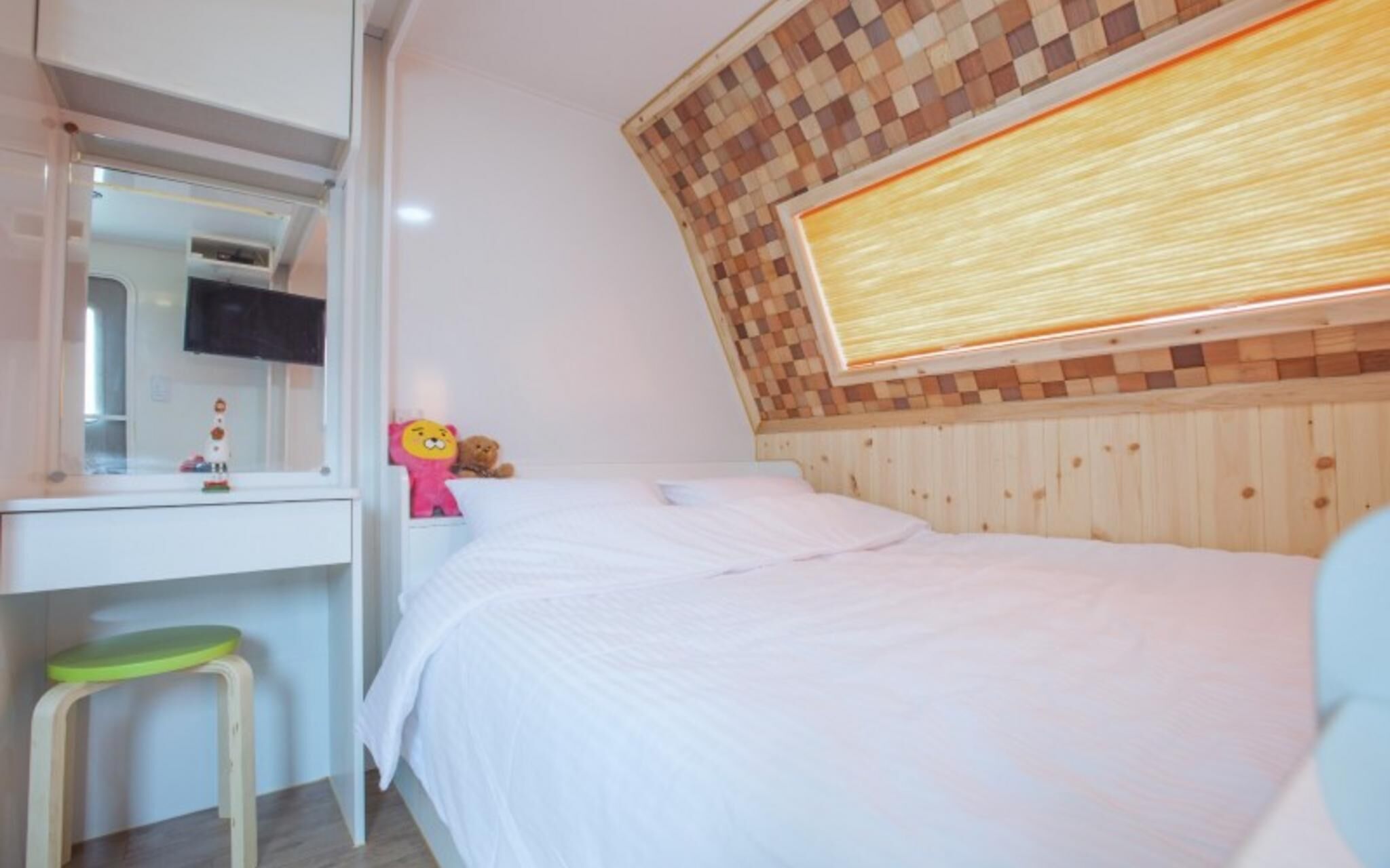 Yangpyeong Flower Caravan Pension