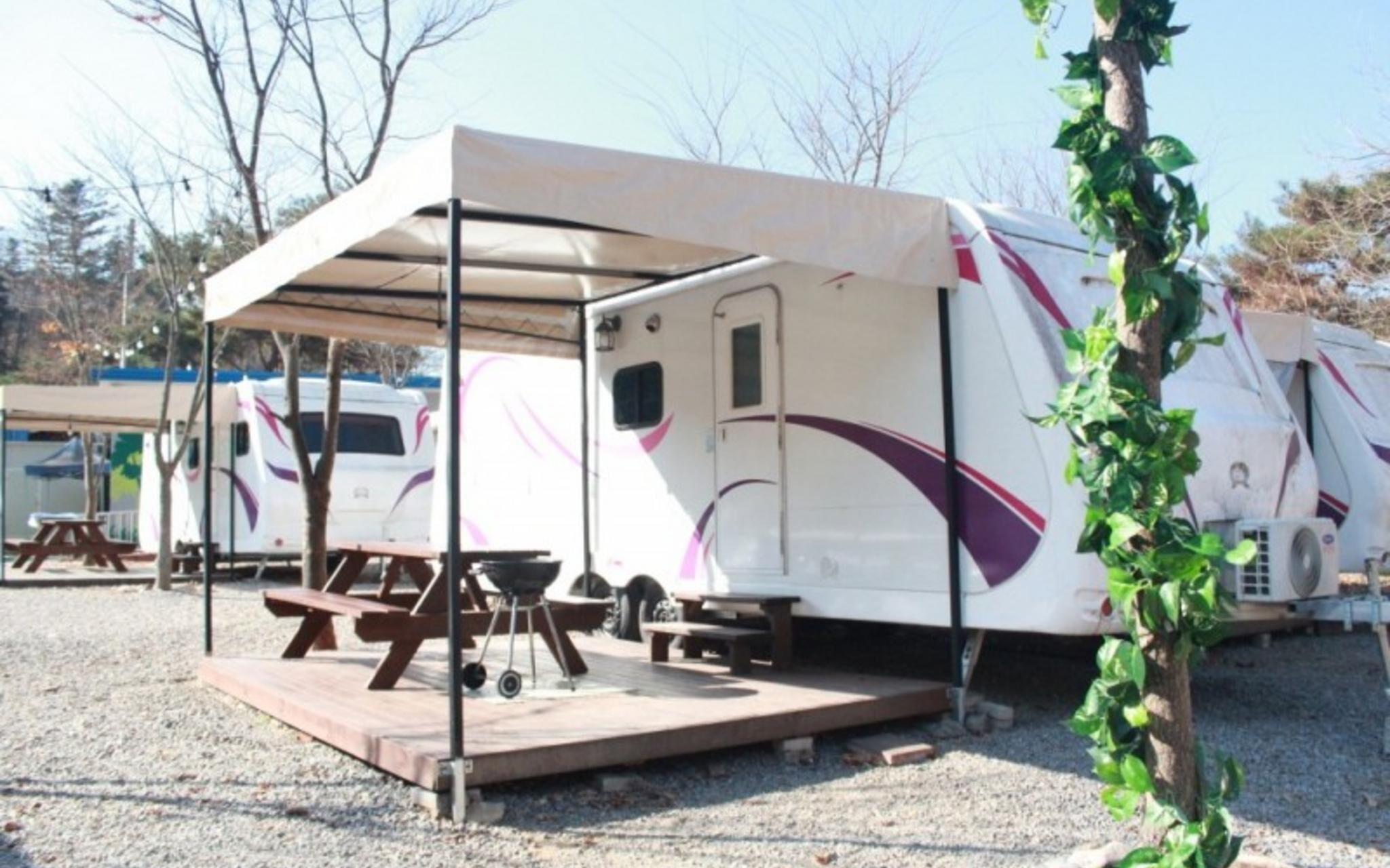 Yangpyeong Flower Caravan Pension