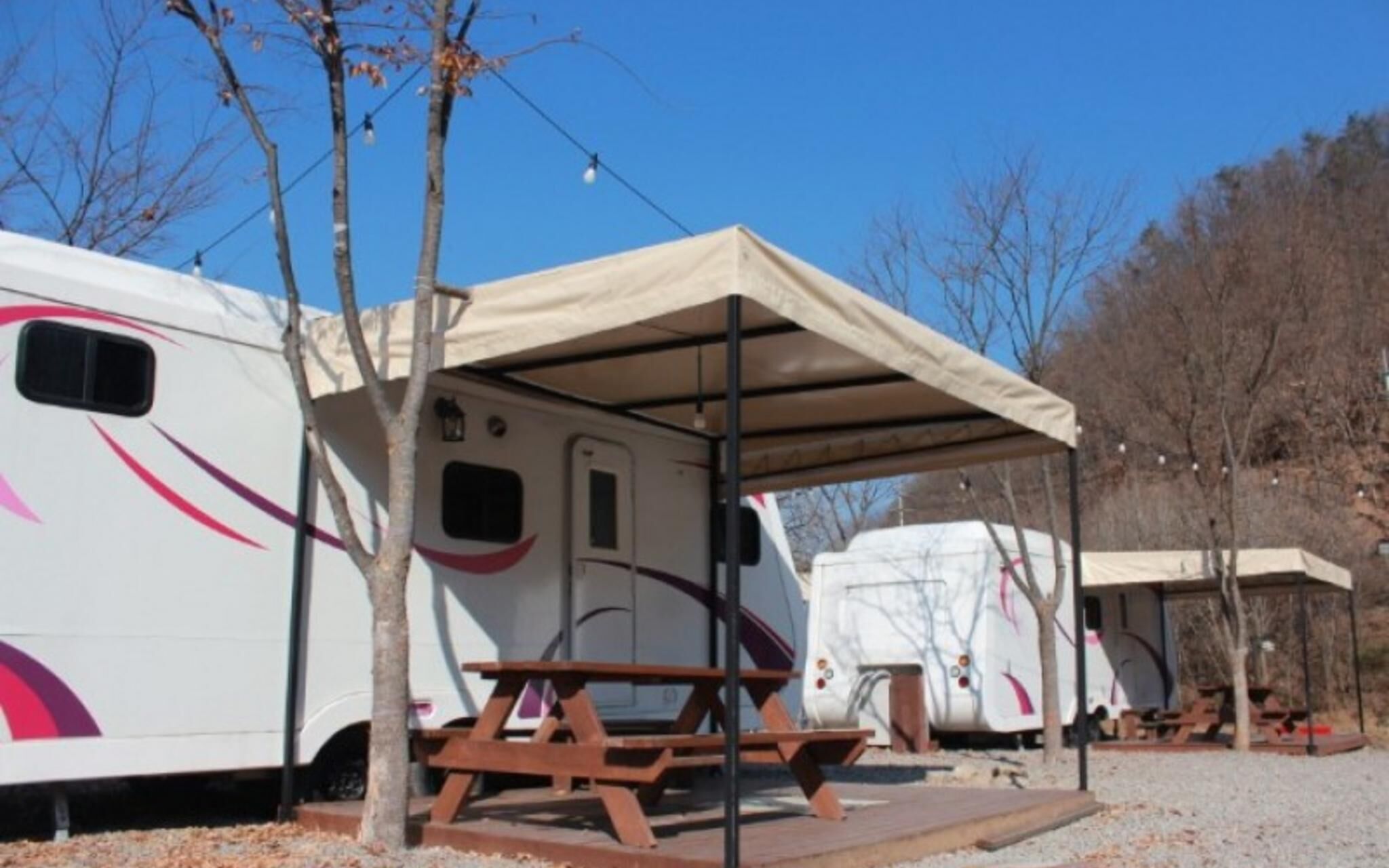 Yangpyeong Flower Caravan Pension