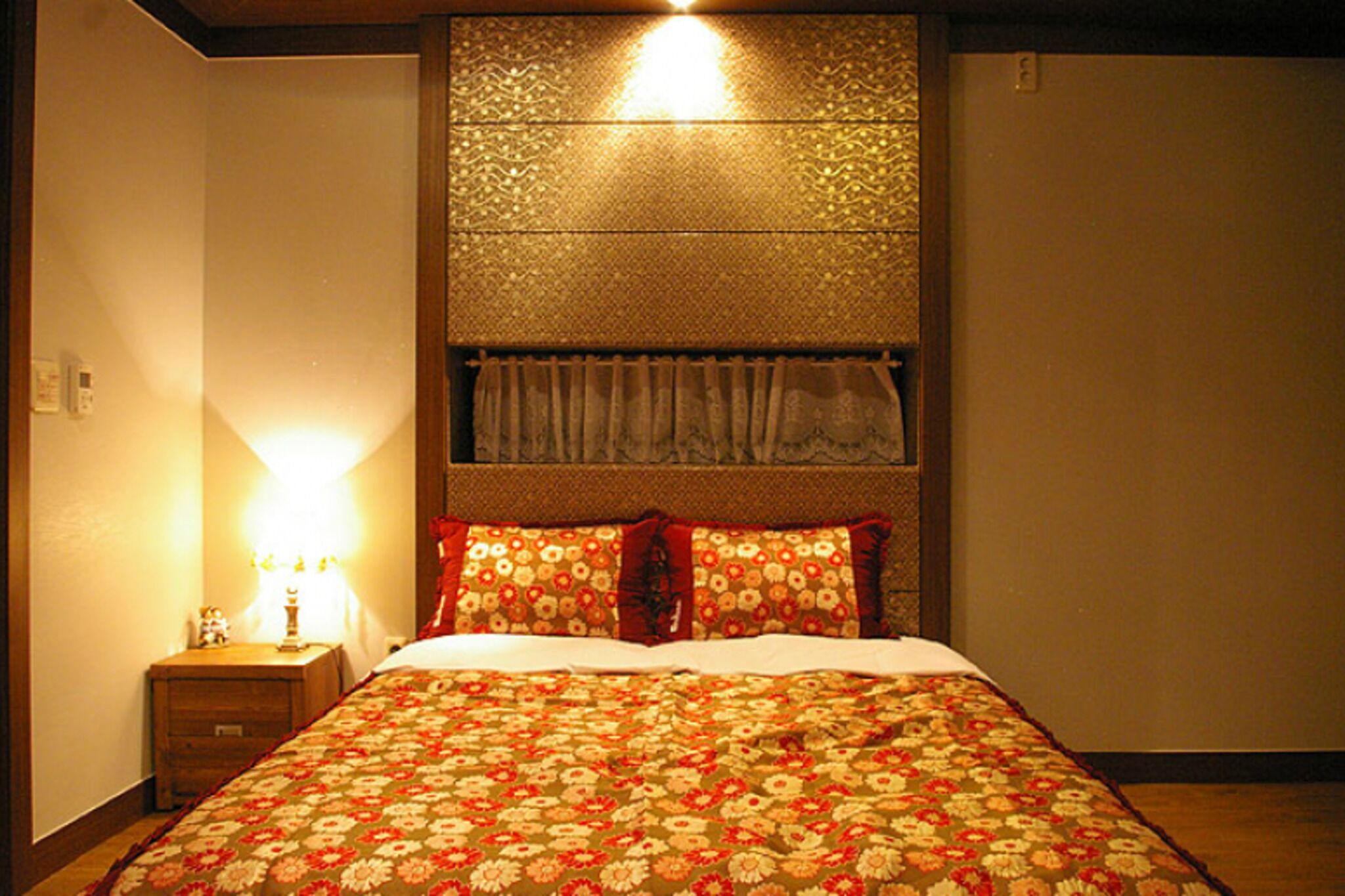 Yangpyeong Hayandohwaji Pension