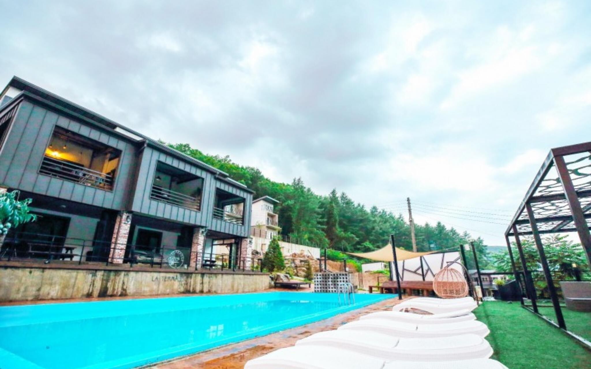 Yangpyeong La Terrasse Pension