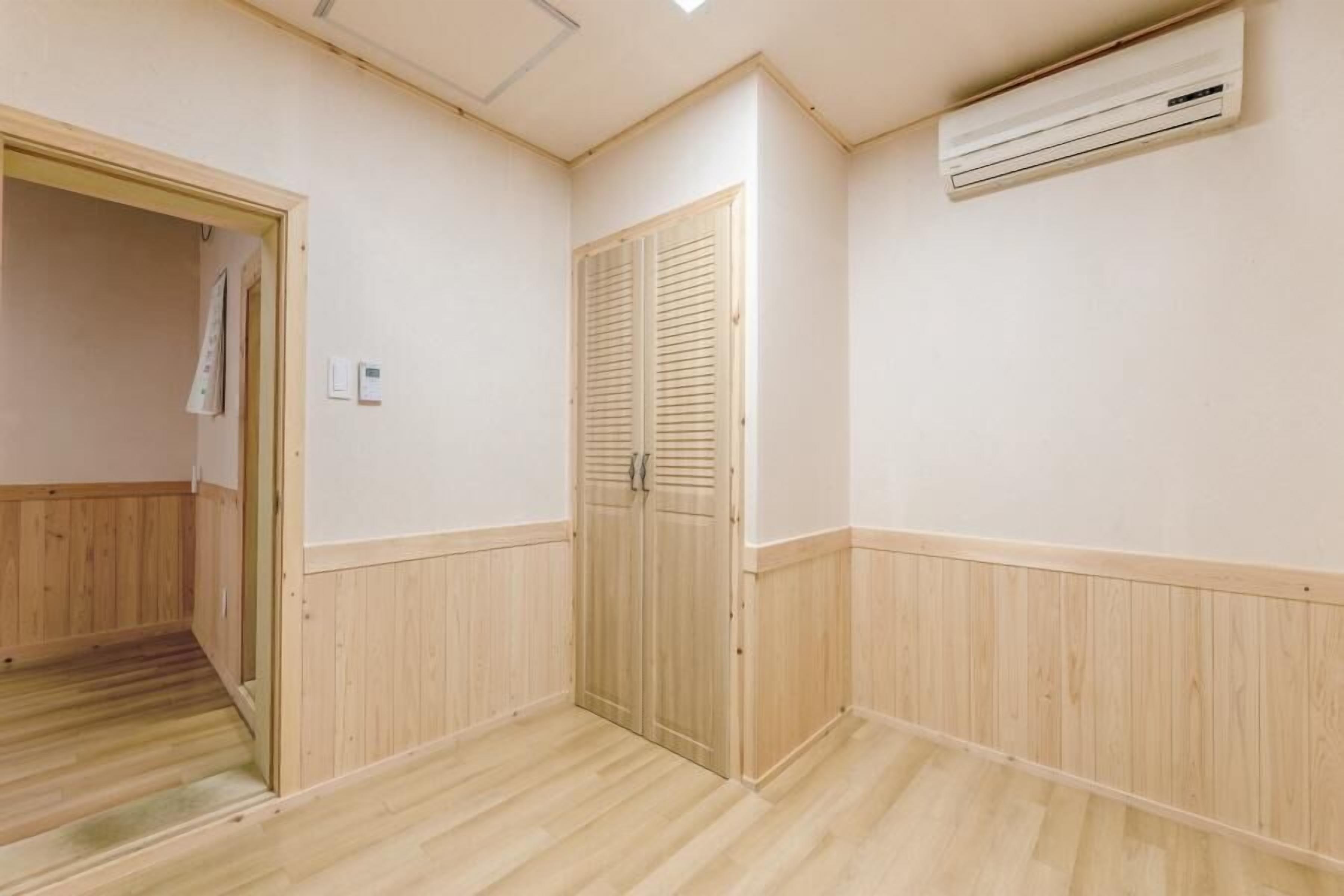 Yangpyeong Malgeun-soop Han ock Pension