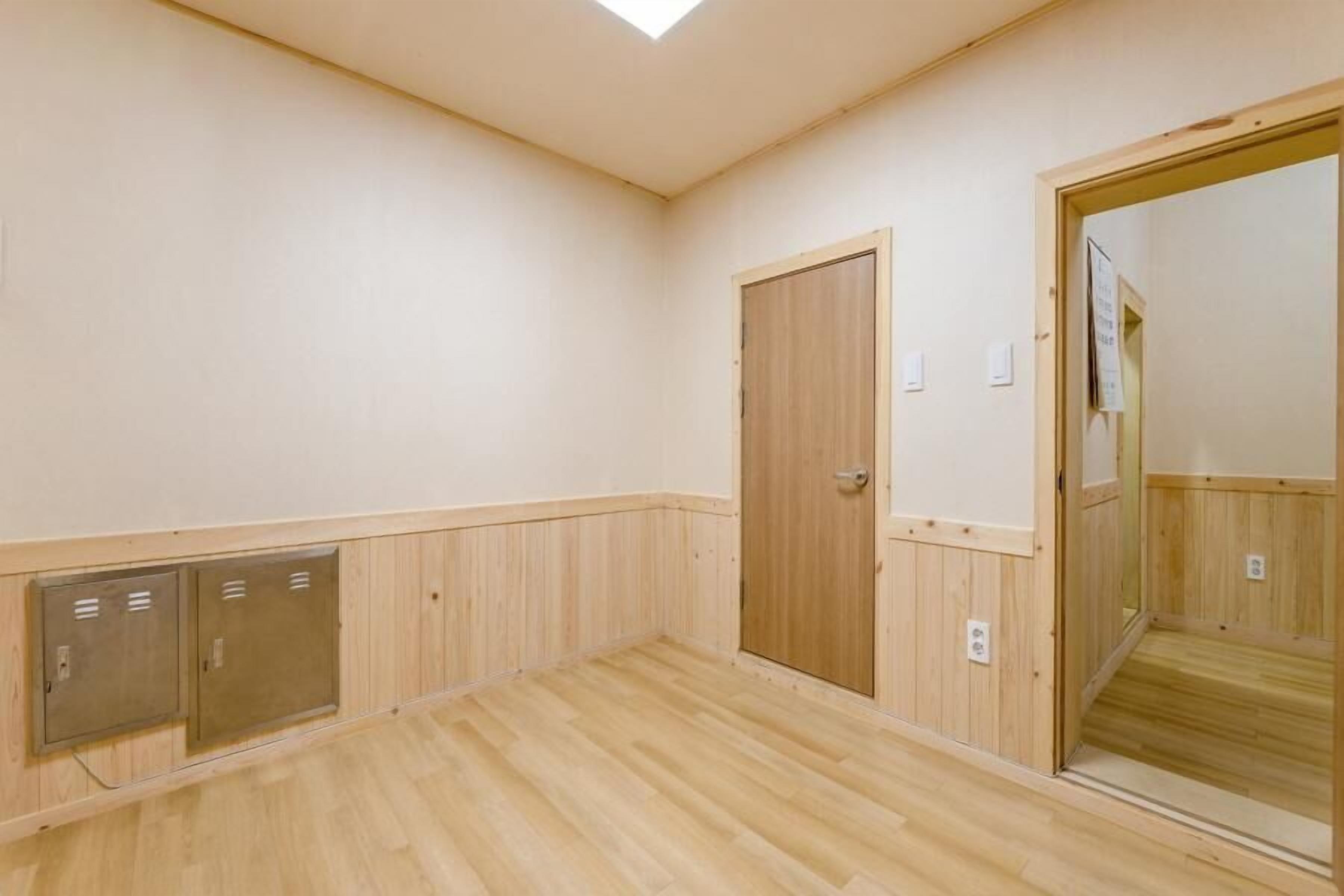 Yangpyeong Malgeun-soop Han ock Pension
