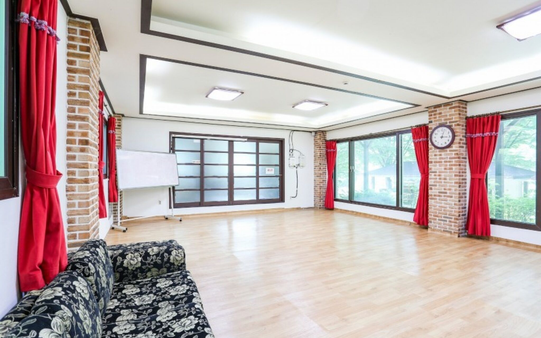 Yangpyeong Mountain Yard Pension