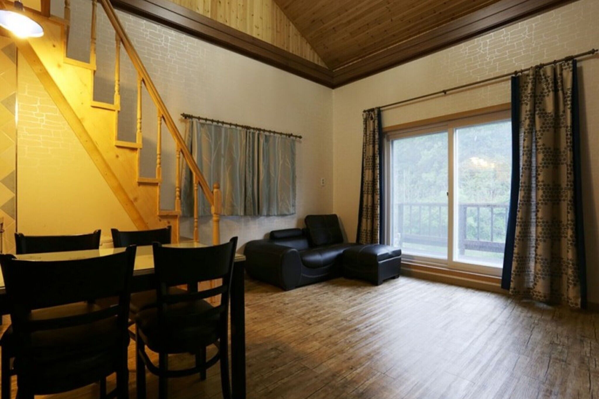 Yangpyeong Oettonjip Pension
