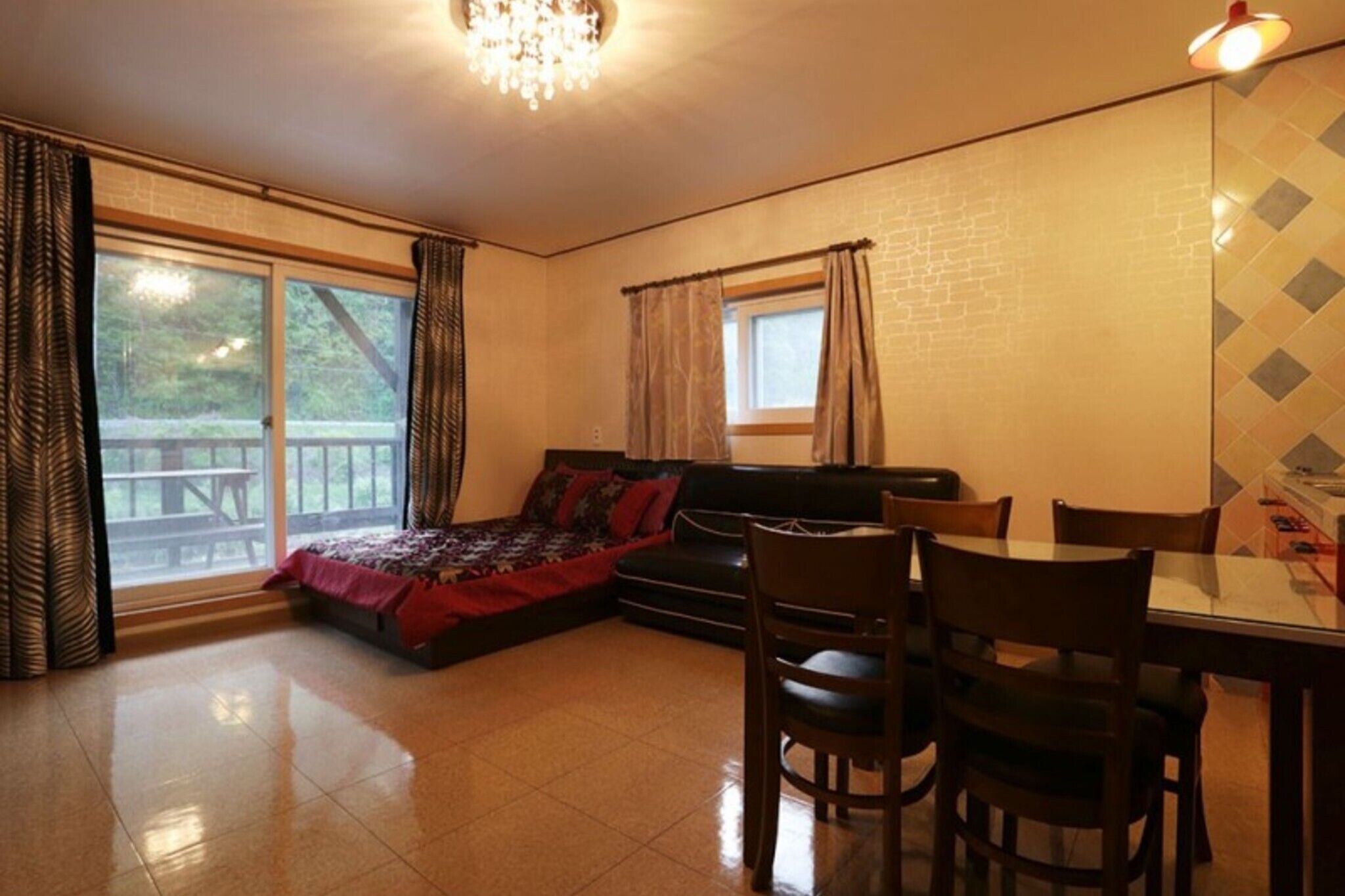 Yangpyeong Oettonjip Pension
