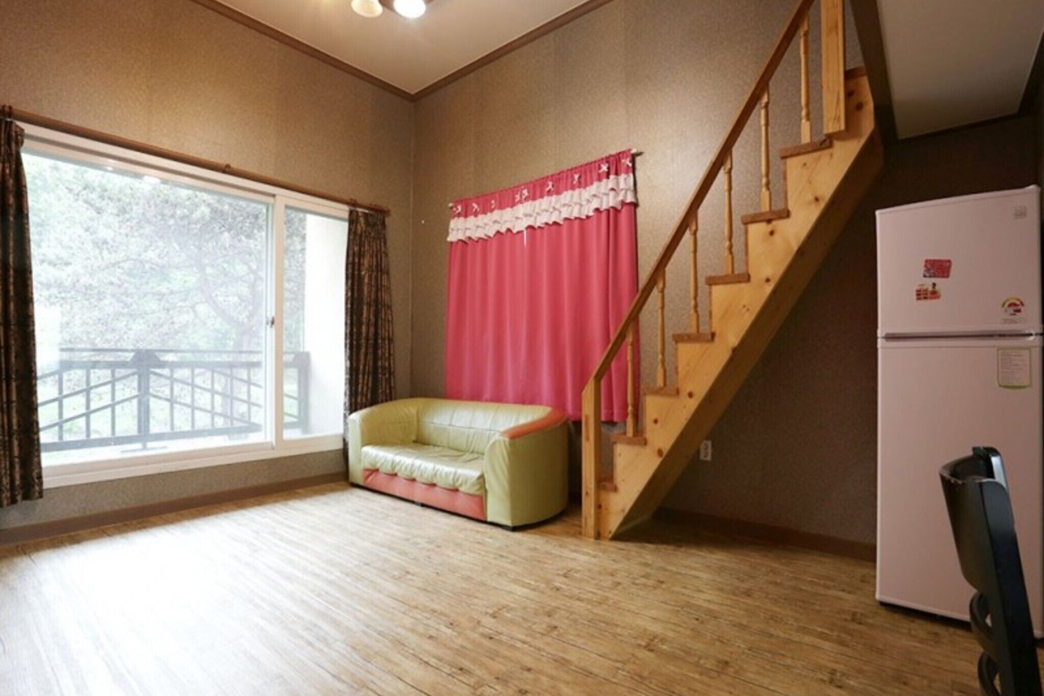 Yangpyeong Oettonjip Pension