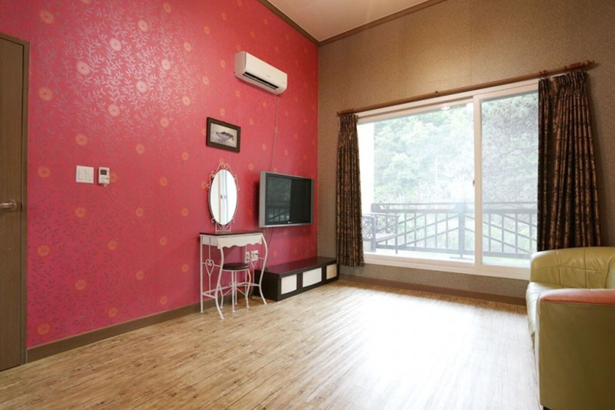 Yangpyeong Oettonjip Pension