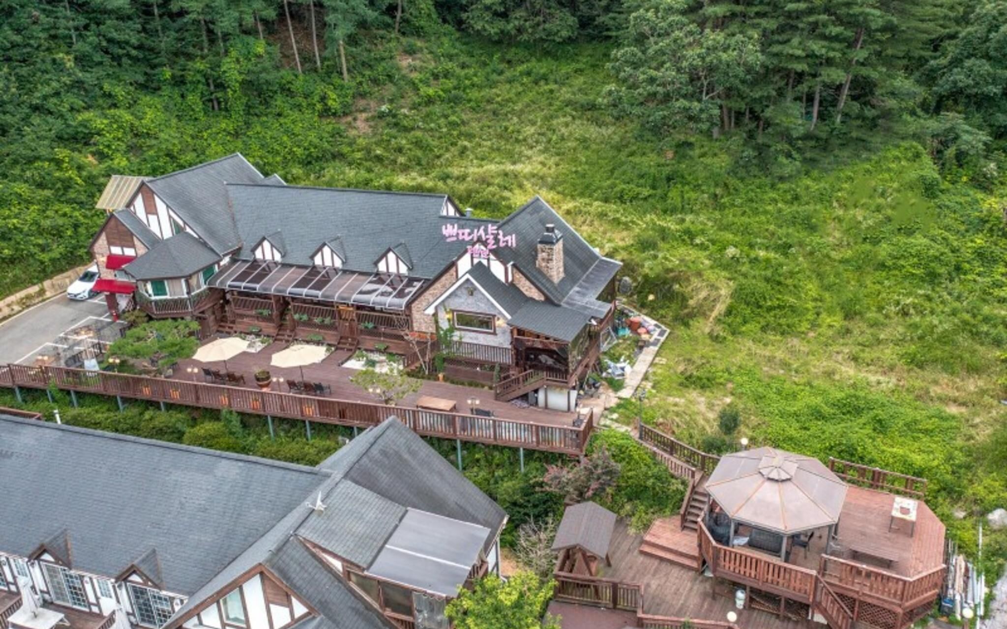 Yangpyeong Petit Chalet Pension