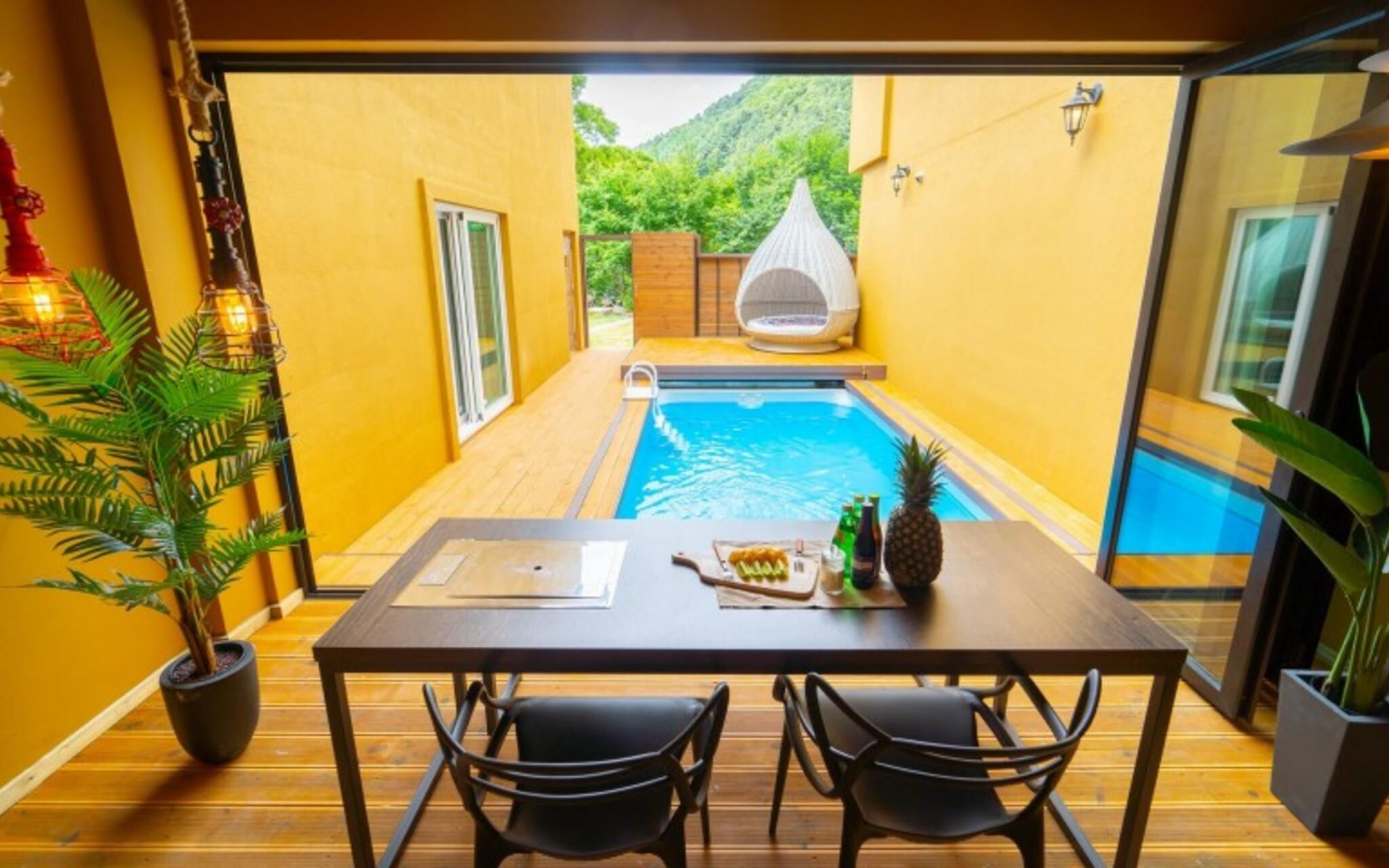 Yangpyeong Pool Villa Rodanthe