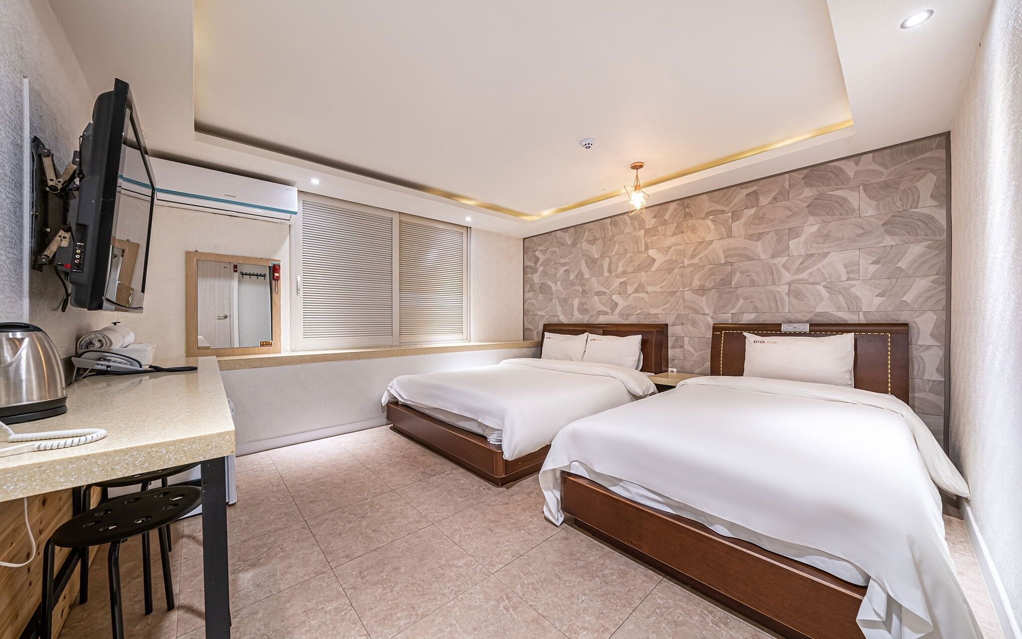 Yangpyeong River House