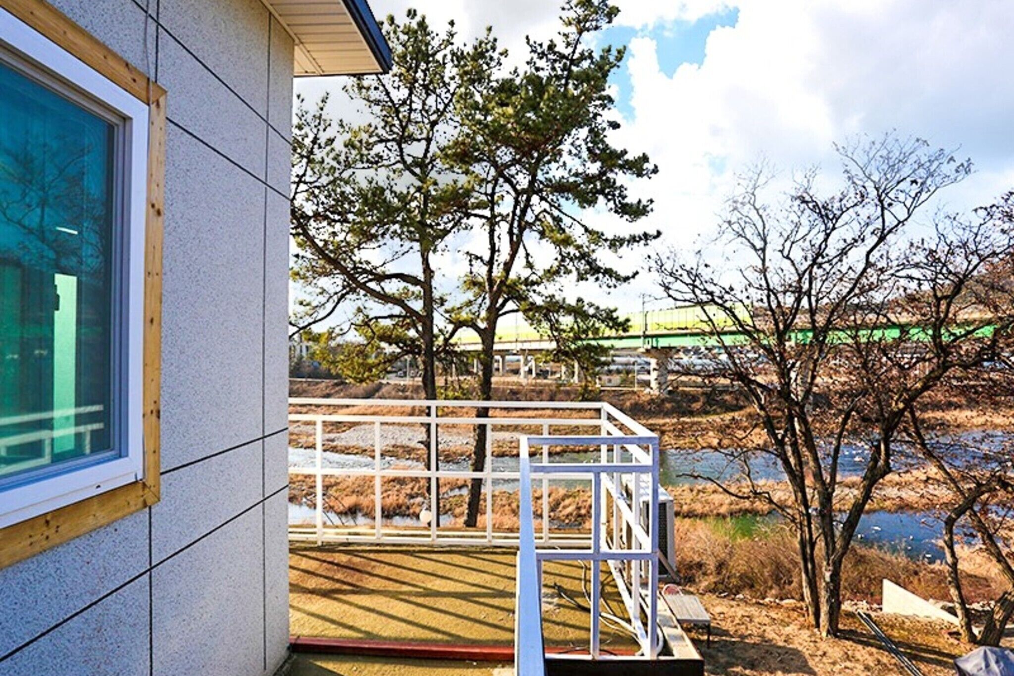 Yangpyeong San and Gang Pension