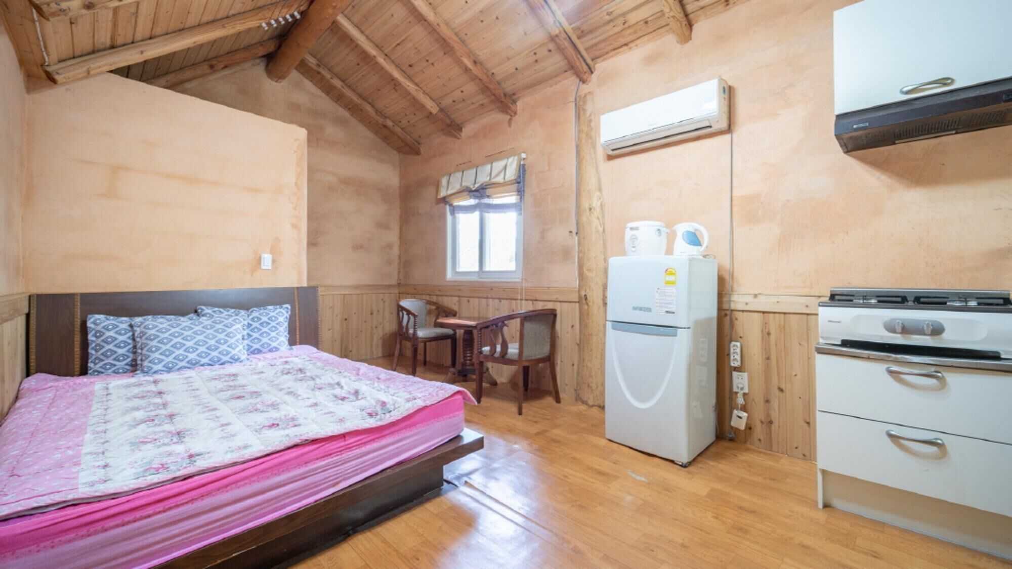 Yangpyeong Santa Pension