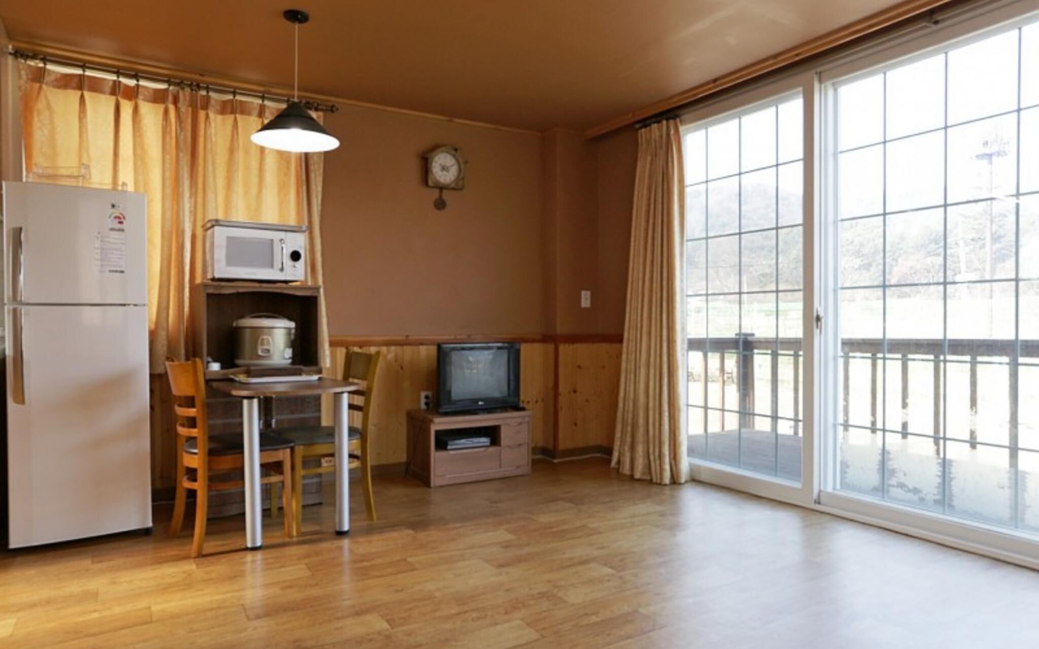 Yangpyeong Seohu Eco Village Pension