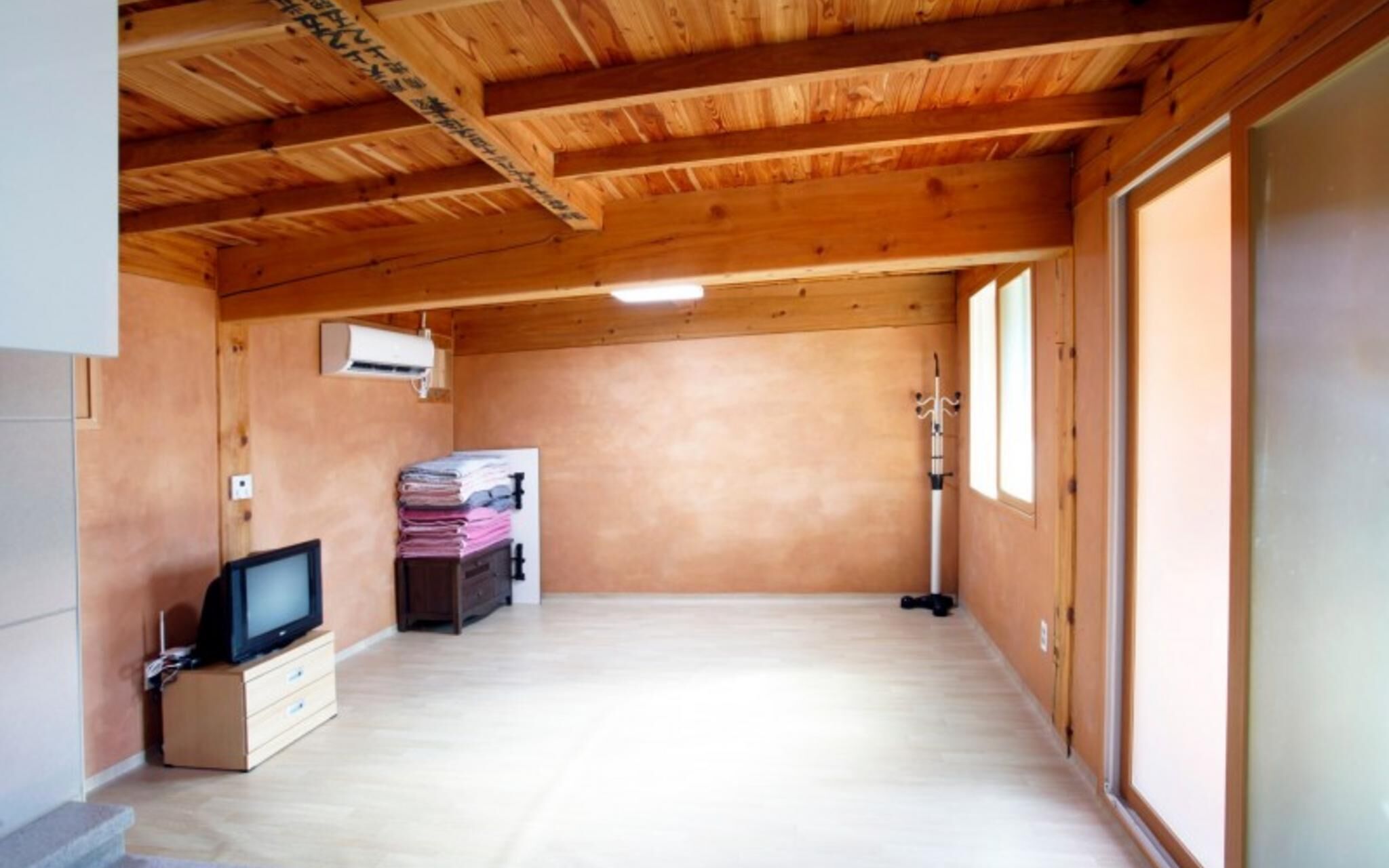 Yangpyeong Seohu Eco Village Pension