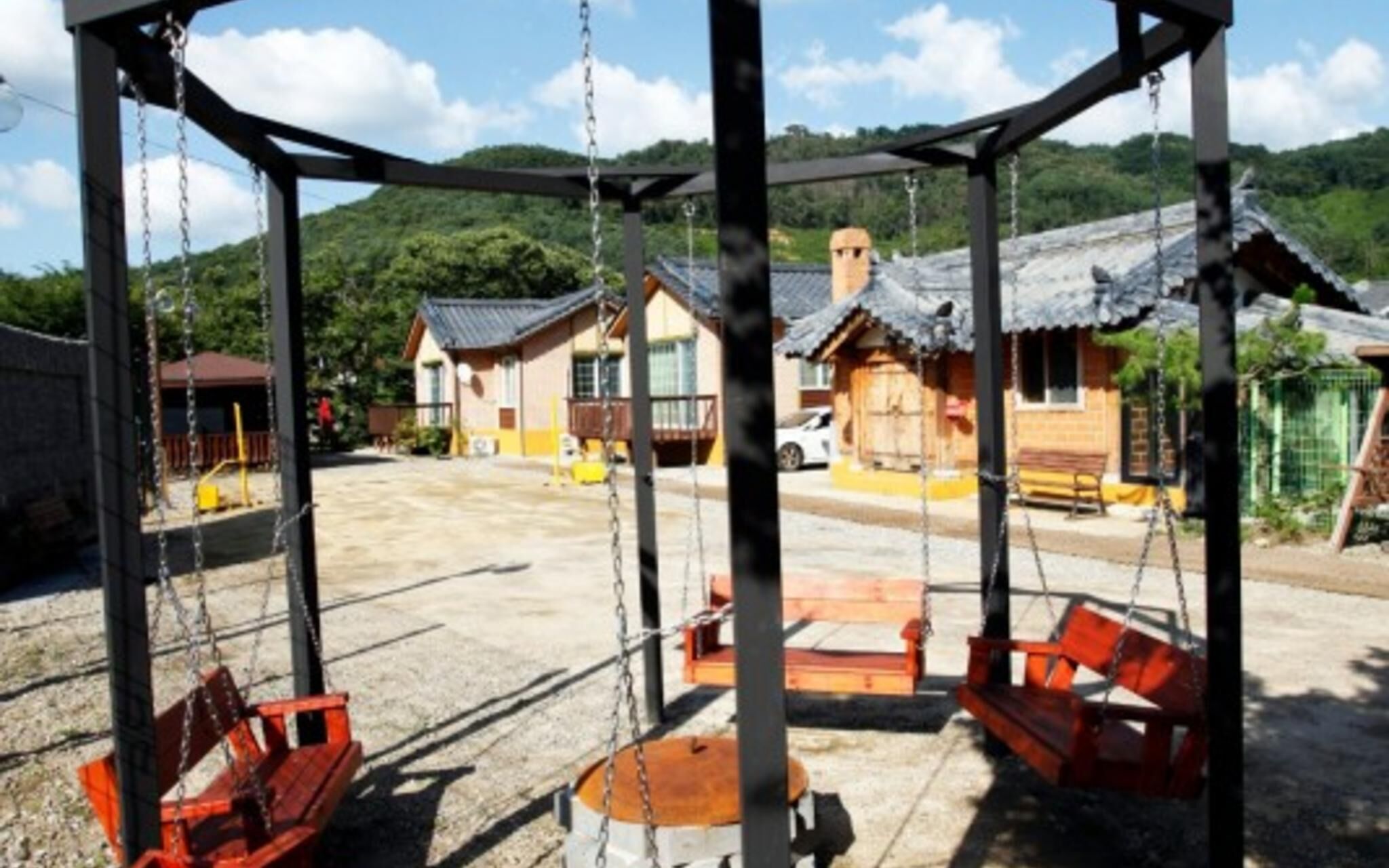 Yangpyeong Seohu Eco Village Pension