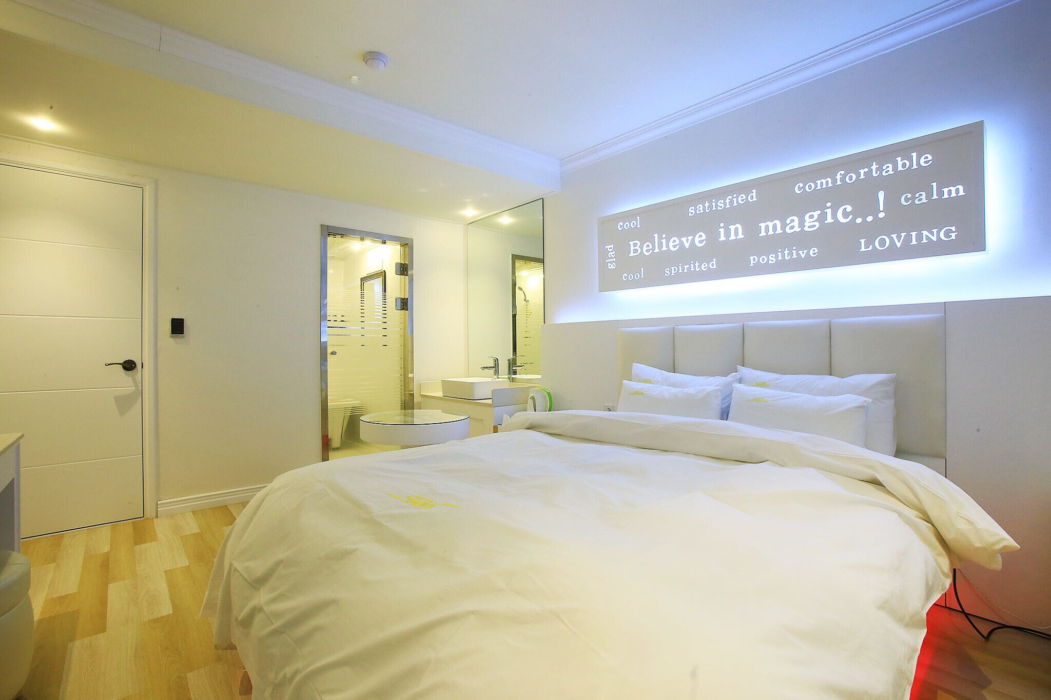 Yangpyeong Show Hotel