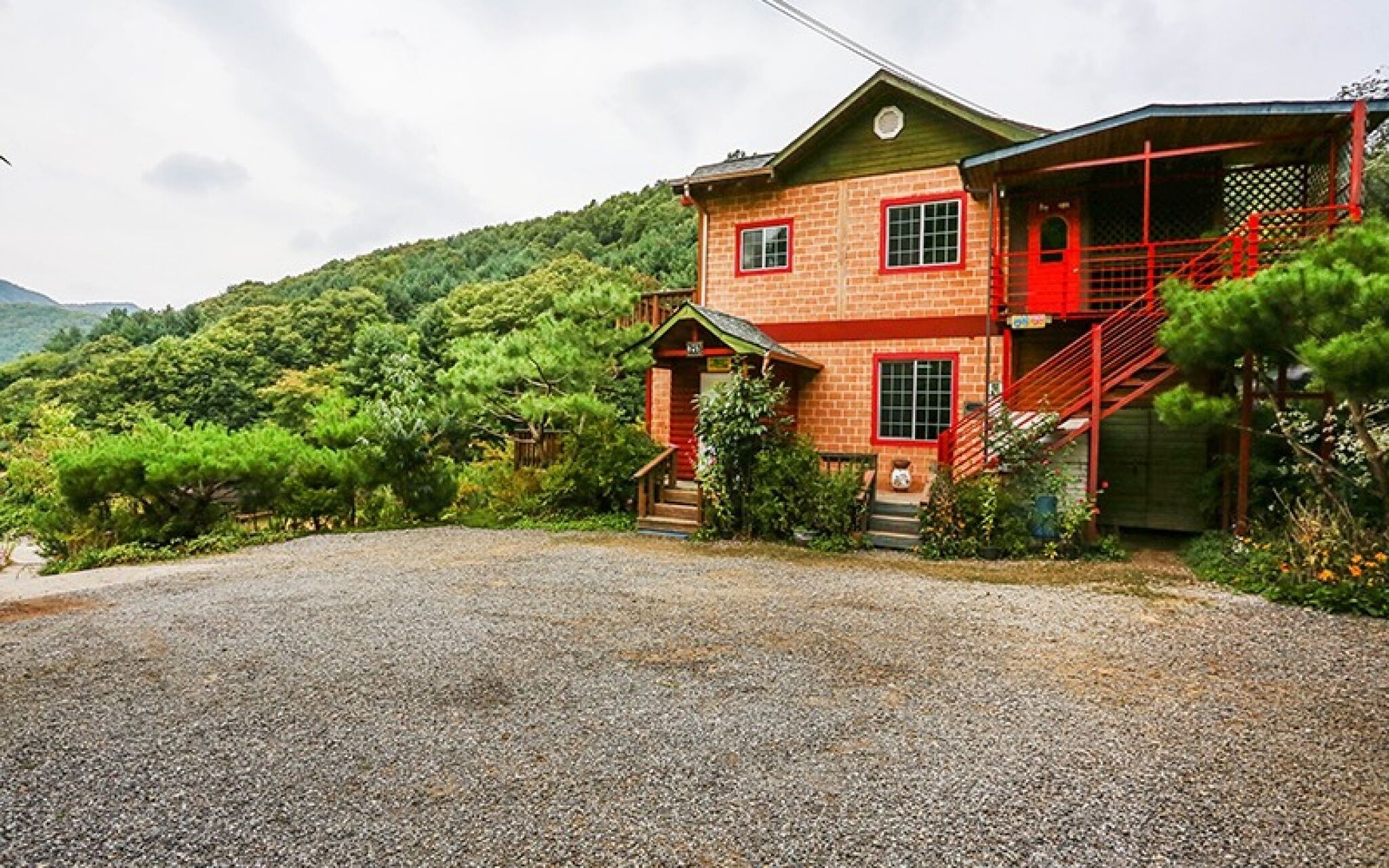 Yangpyeong Solbitgil Pension