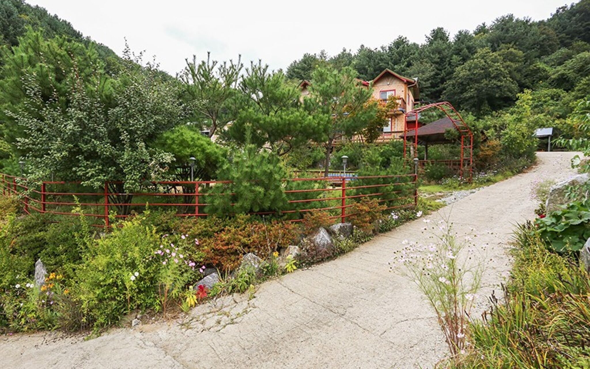 Yangpyeong Solbitgil Pension