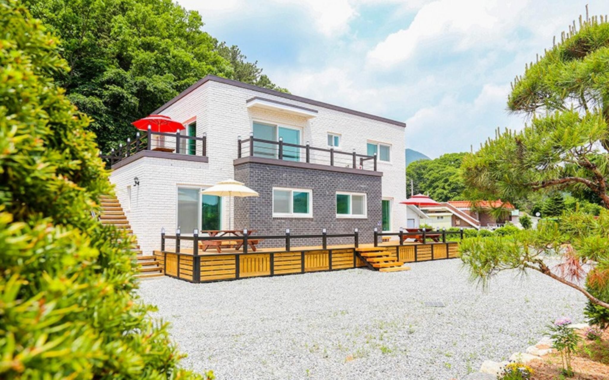 Yangpyeong Sonamujip Pension