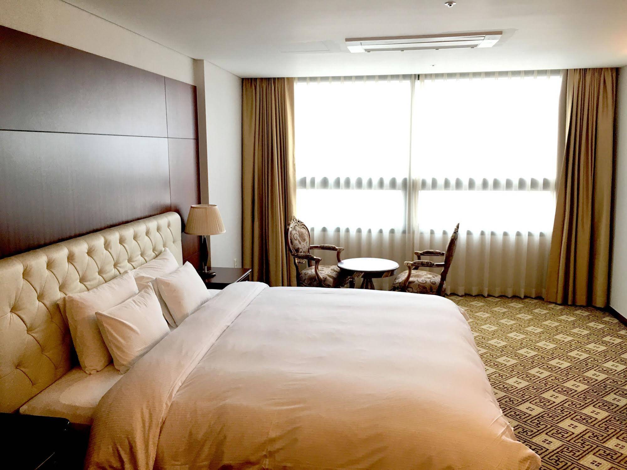 SunValley Hotel