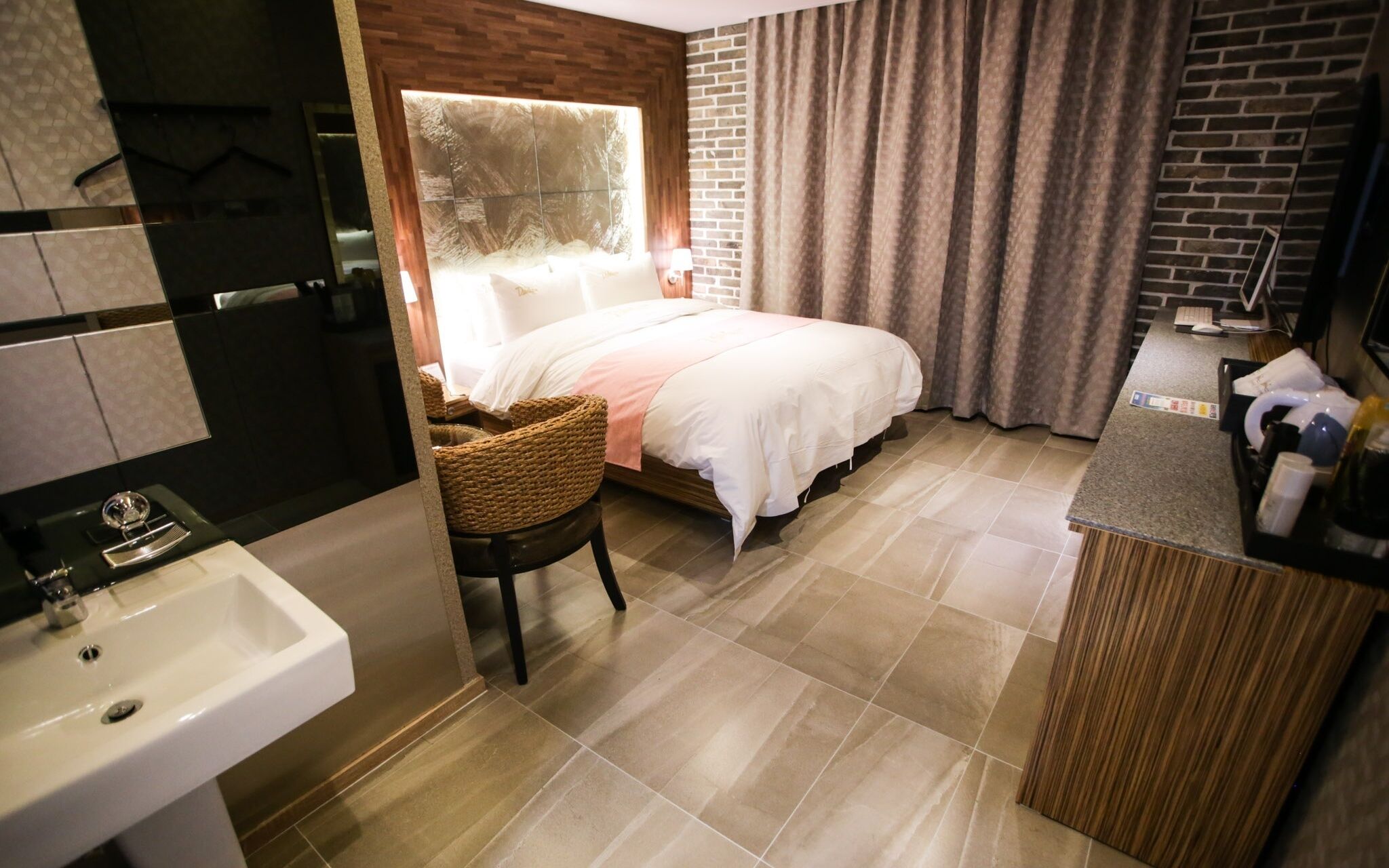 Yeoju Dubai Self Check-in Motel