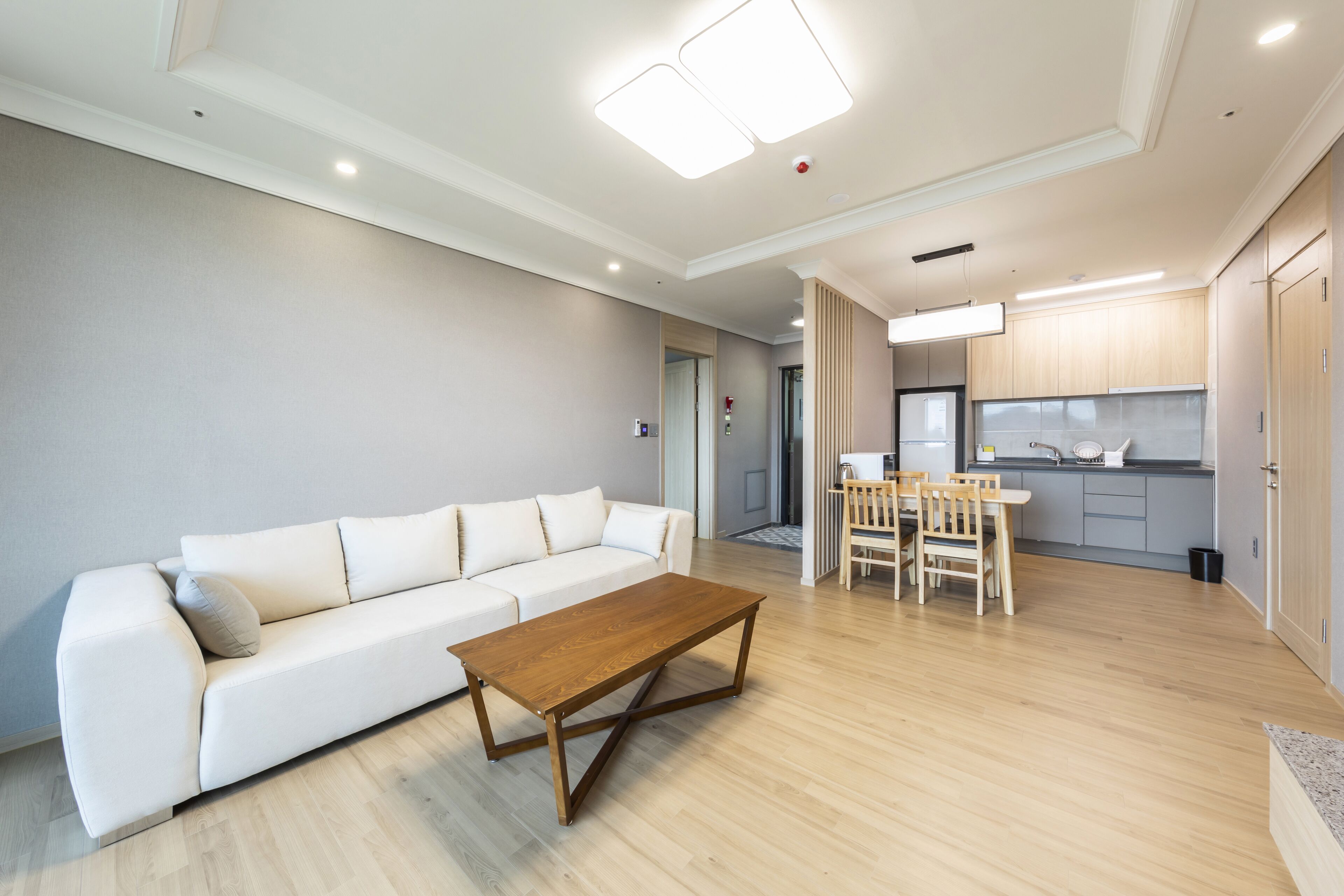 Baekhak Jayuro Resort