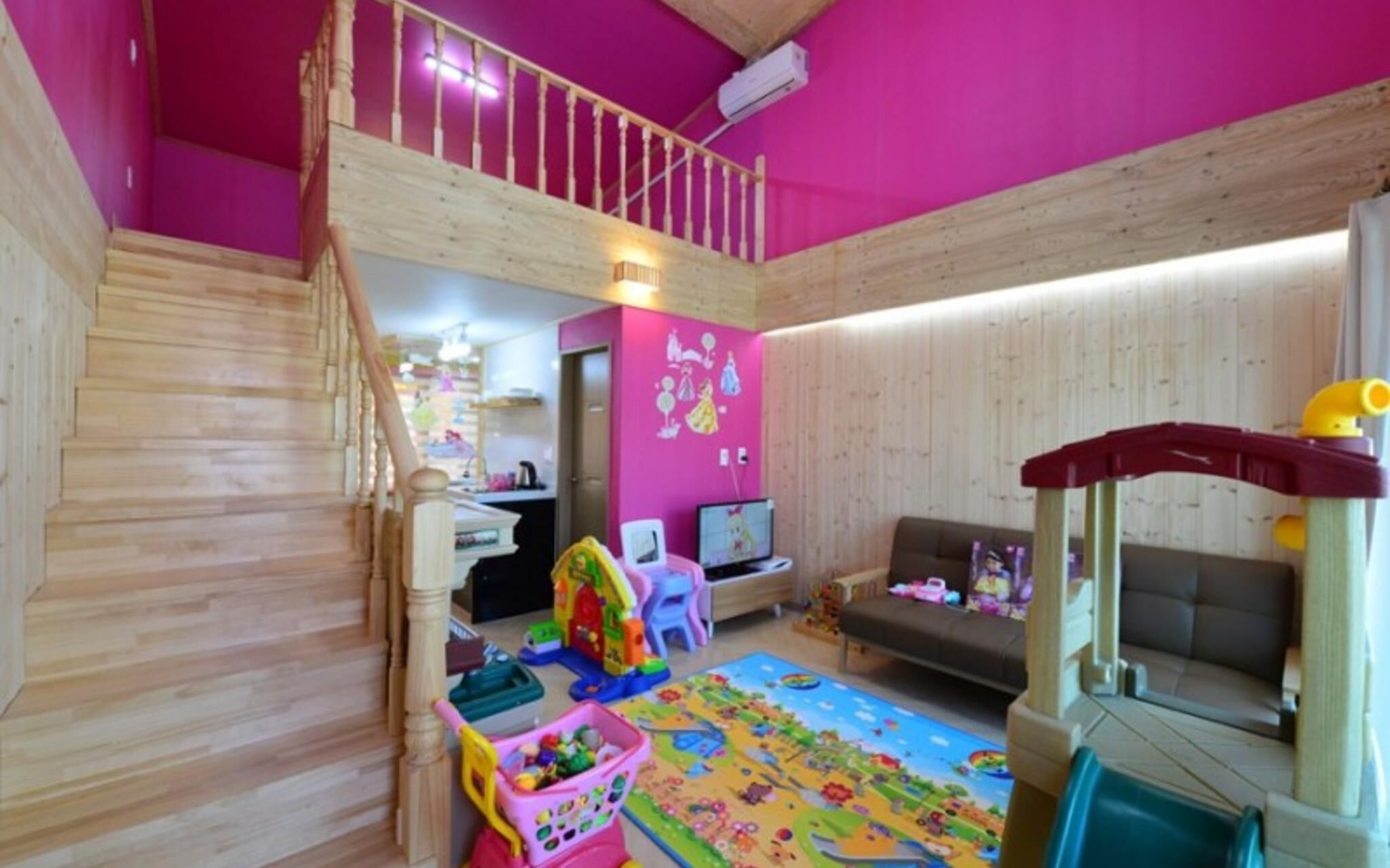 Yeoncheon Pool Kids Spa Pension