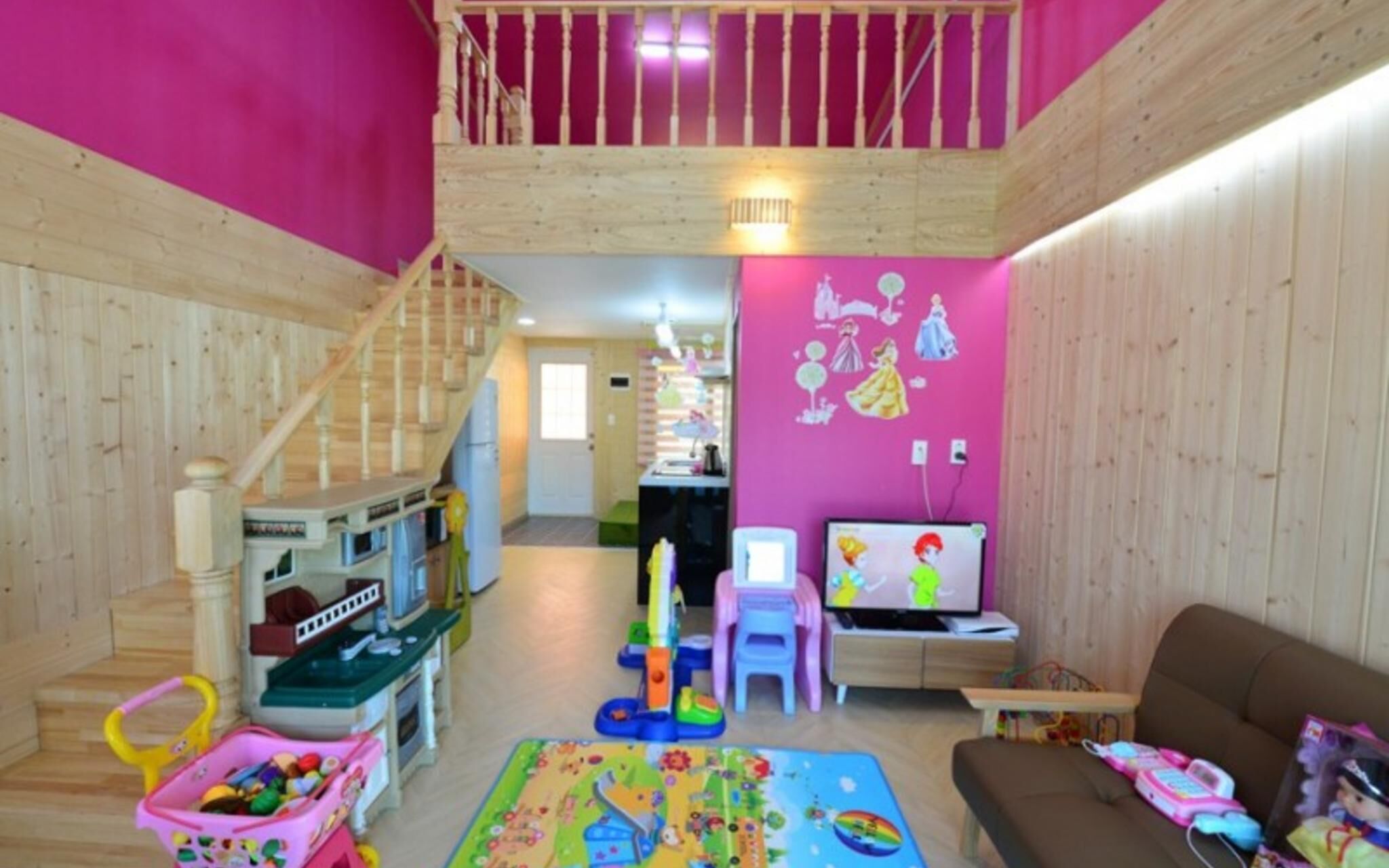 Yeoncheon Pool Kids Spa Pension