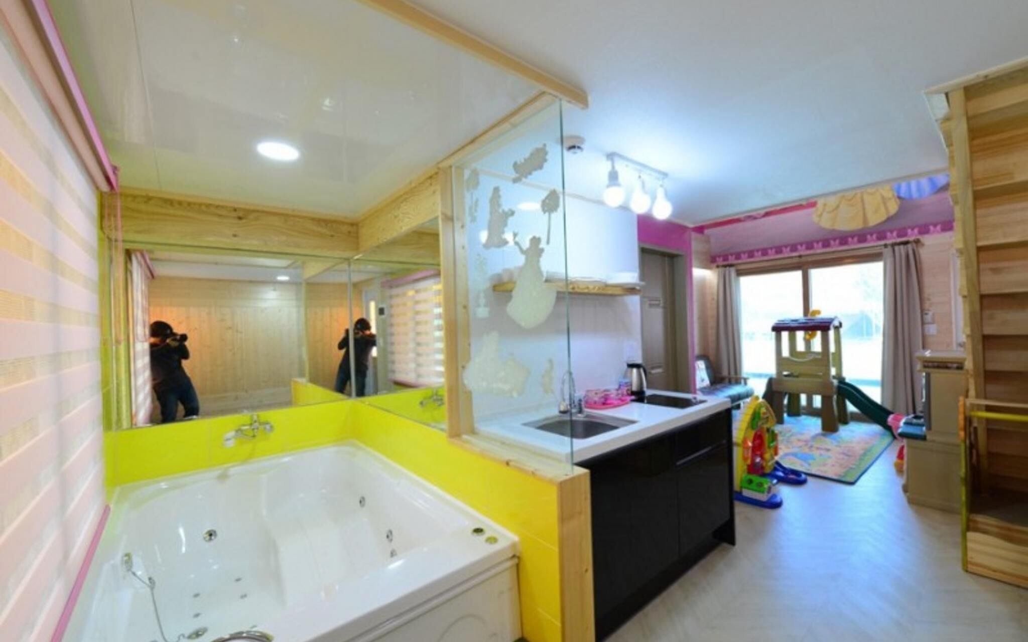 Yeoncheon Pool Kids Spa Pension