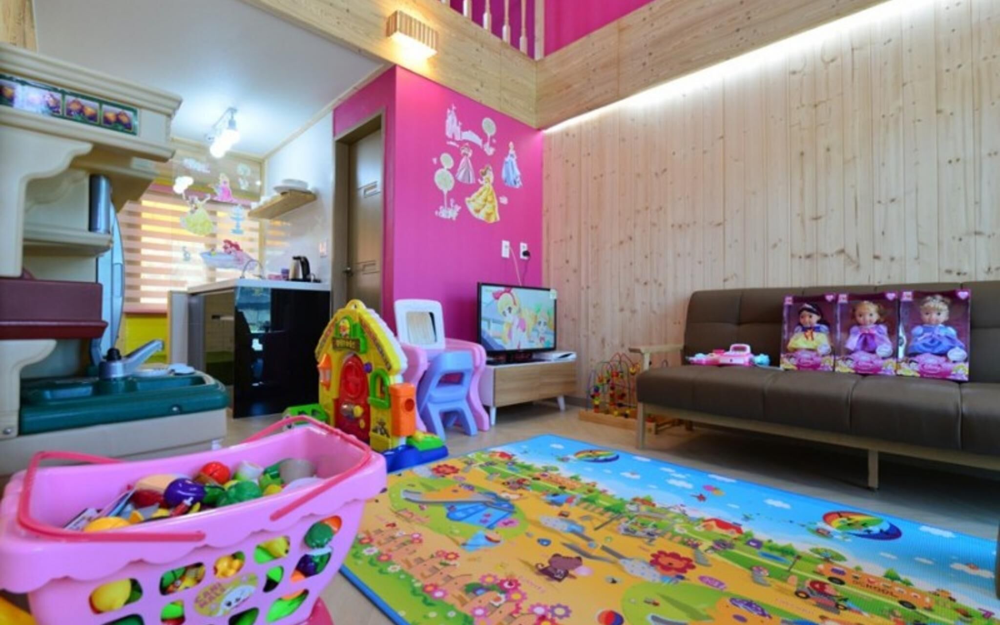 Yeoncheon Pool Kids Spa Pension