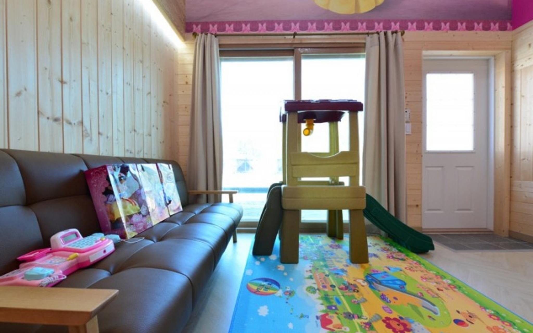 Yeoncheon Pool Kids Spa Pension