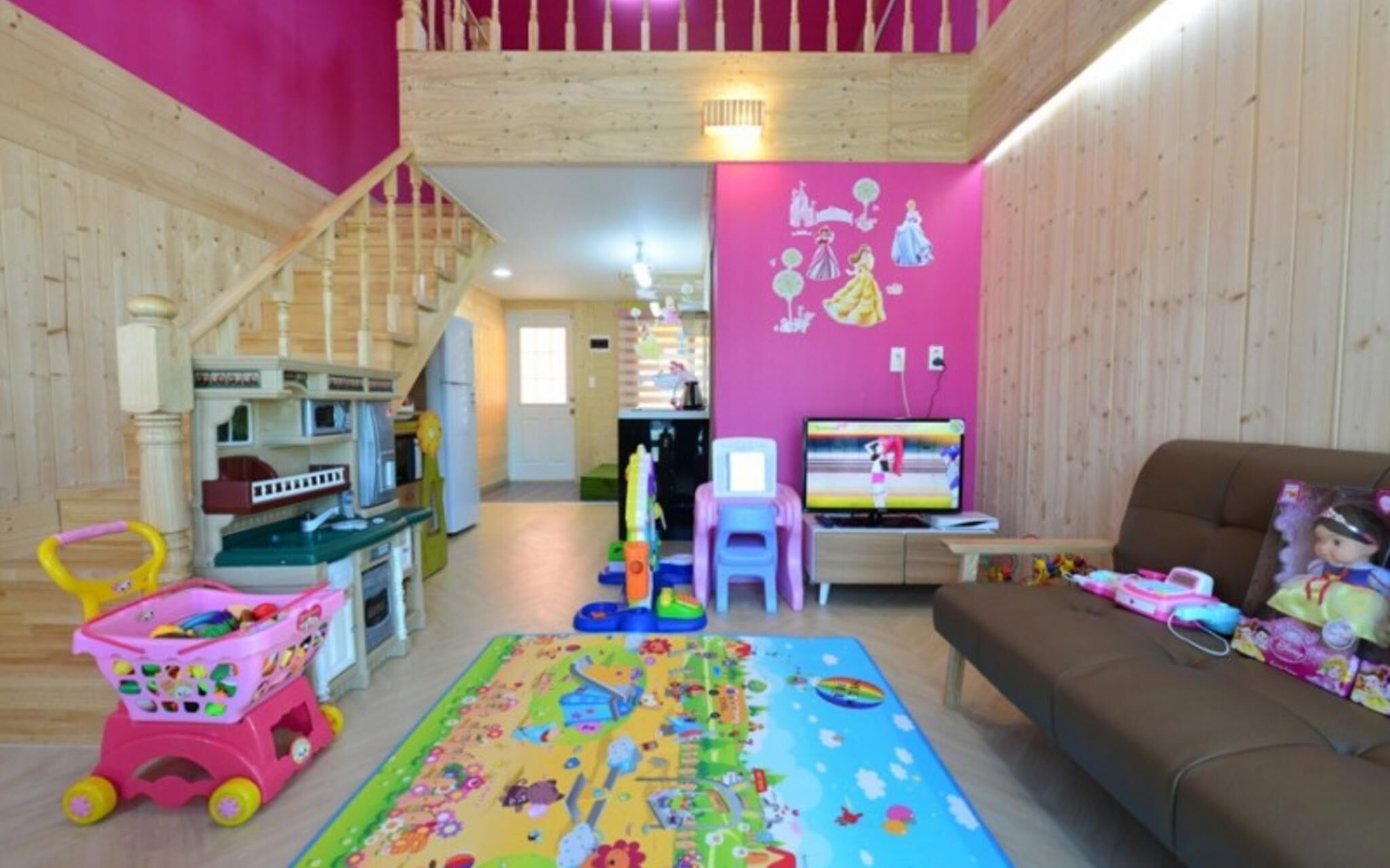 Yeoncheon Pool Kids Spa Pension