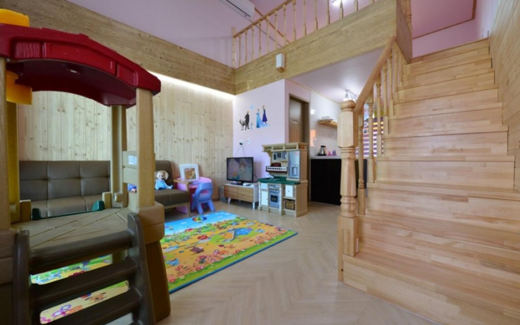 Yeoncheon Pool Kids Spa Pension