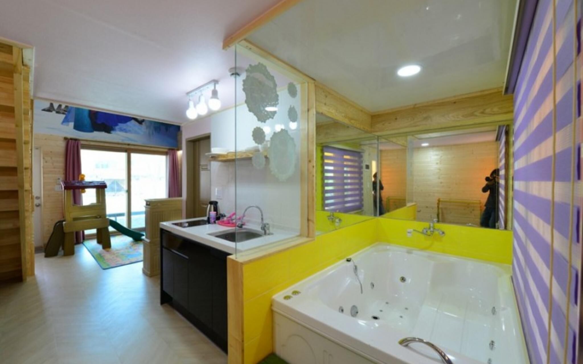 Yeoncheon Pool Kids Spa Pension