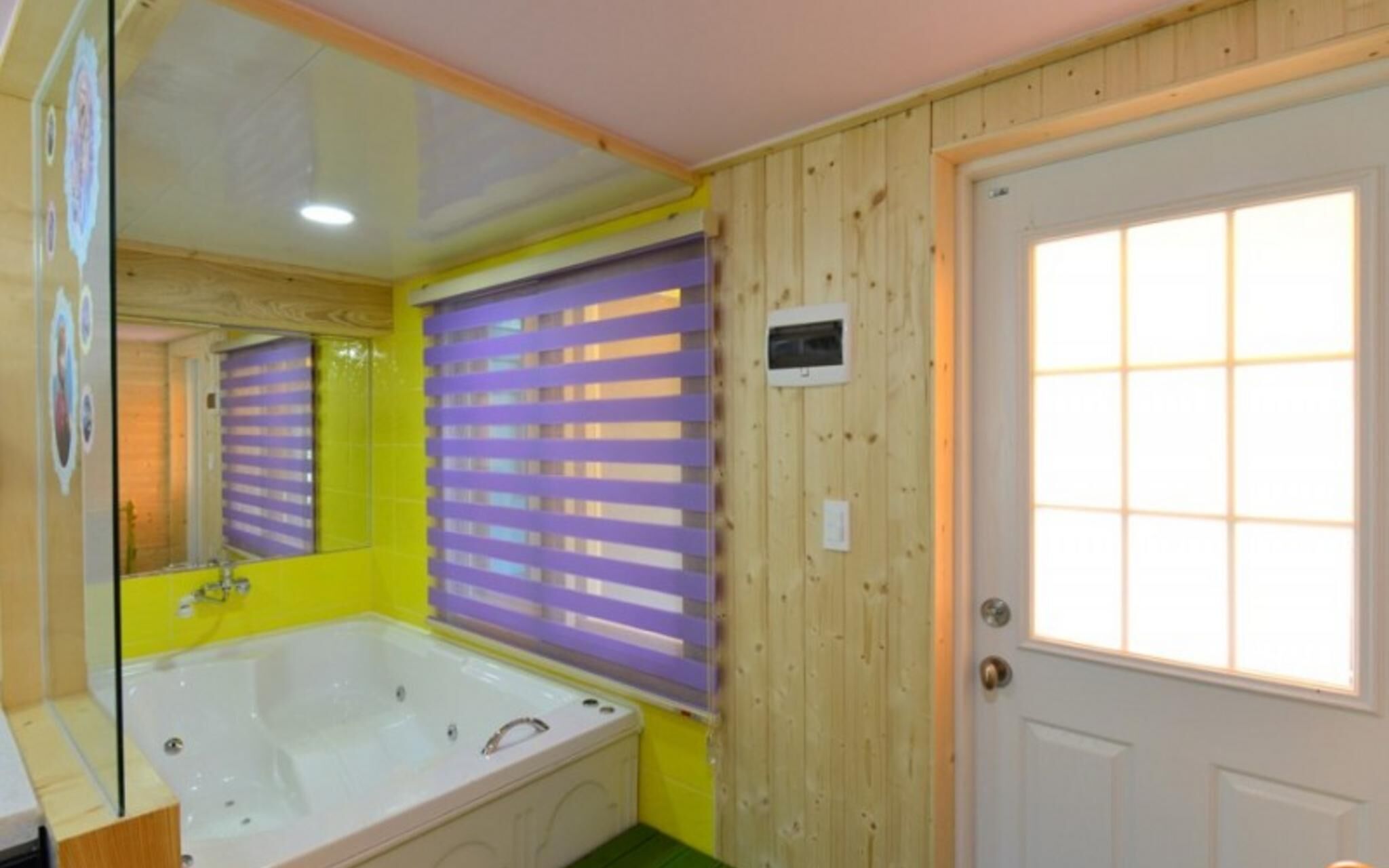 Yeoncheon Pool Kids Spa Pension