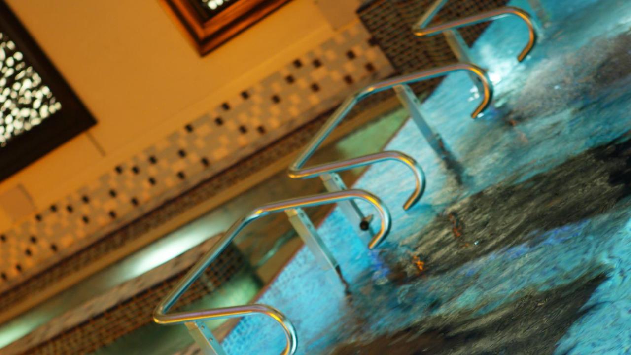 Holiday Inn Kuwait Al Thuraya City