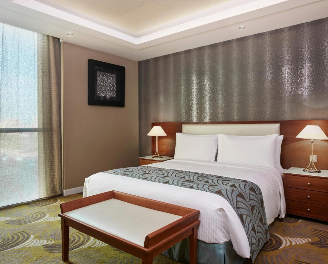 Holiday Inn Kuwait Al Thuraya City
