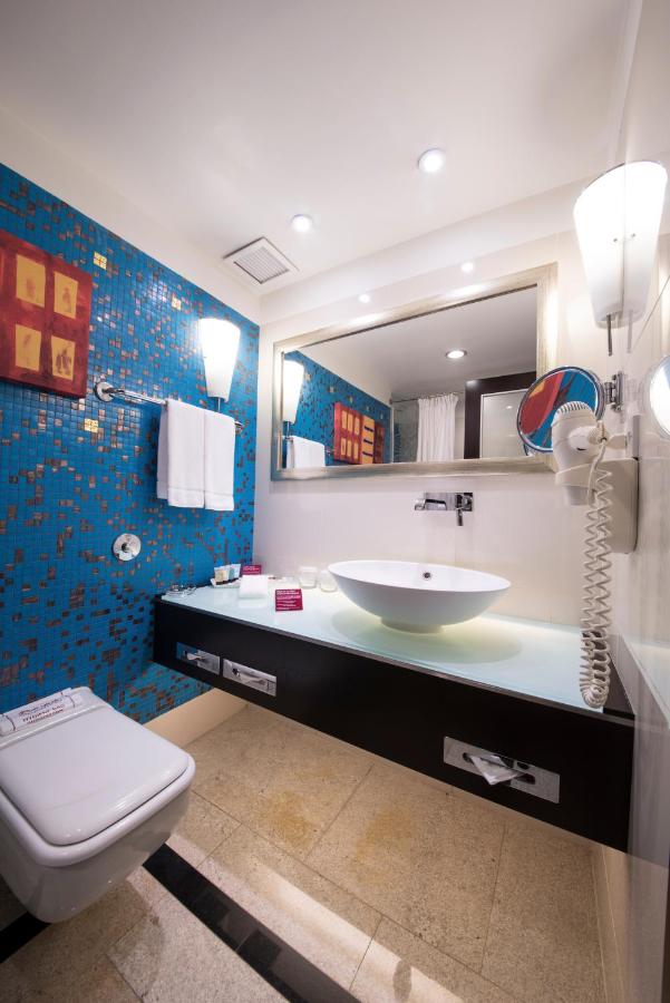 Holiday Inn Kuwait Al Thuraya City